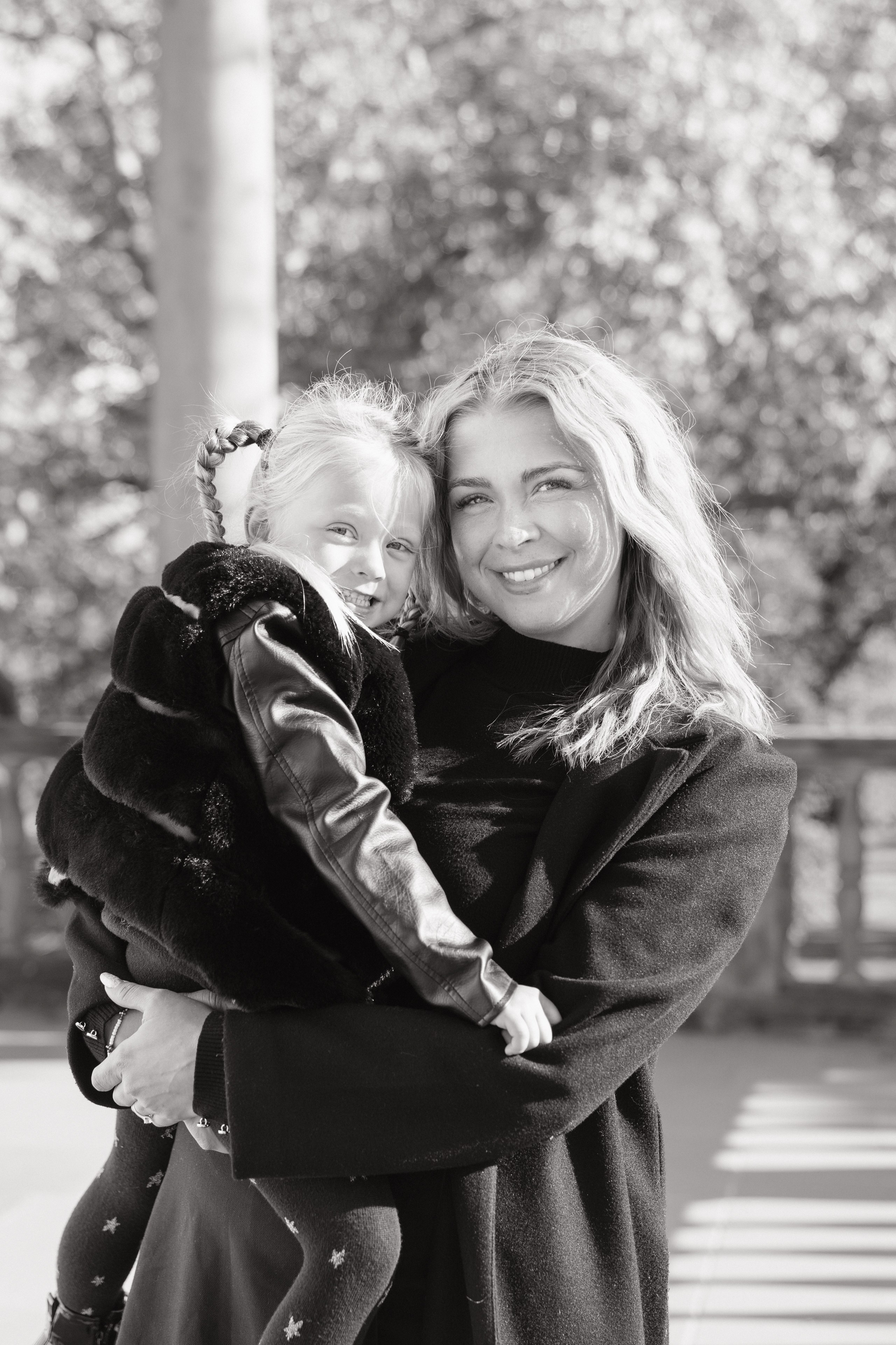 Rodinné okamžiky. Jana Holubová | Svatební, párová a rodinná fotografka v Praze