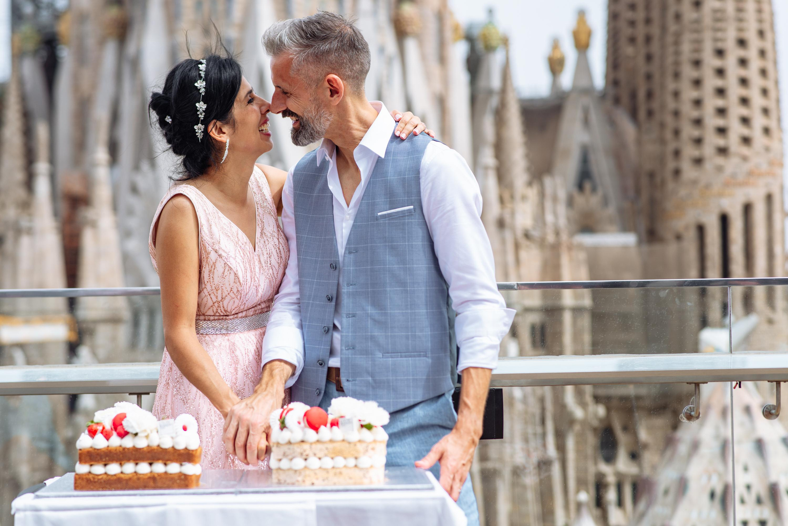 Gina & Lauris. Professional photography services in Barcelona by Ekaterina Gasanova