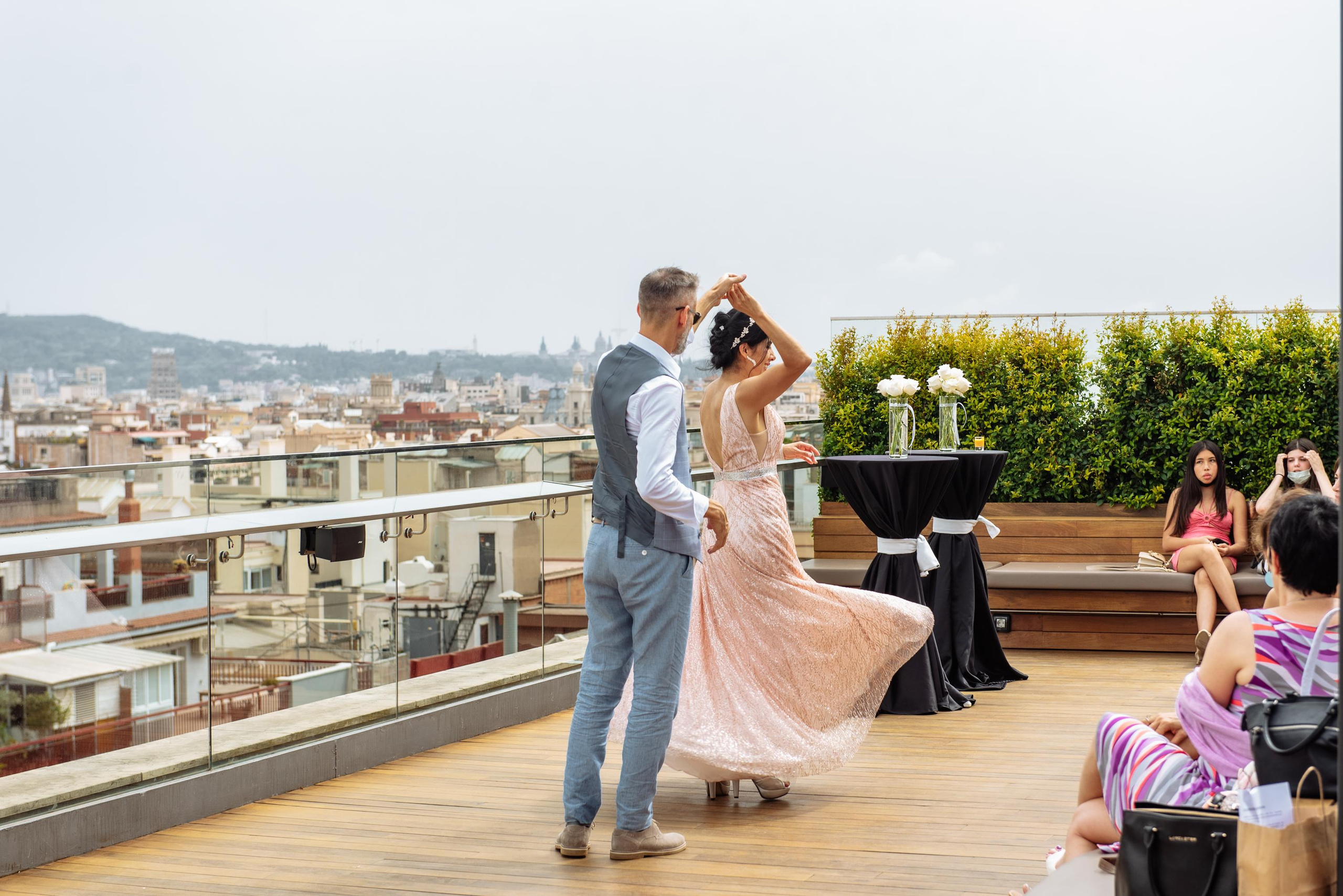 Gina & Lauris. Professional photography services in Barcelona by Ekaterina Gasanova