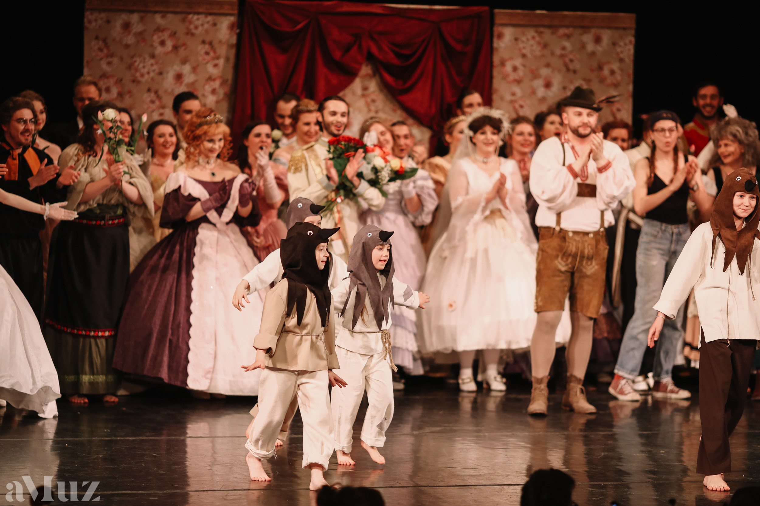 Opera Łąkowa. Fotograf Ślubny Warszawa - Sesje Biznesowe Rodzinne Eventy