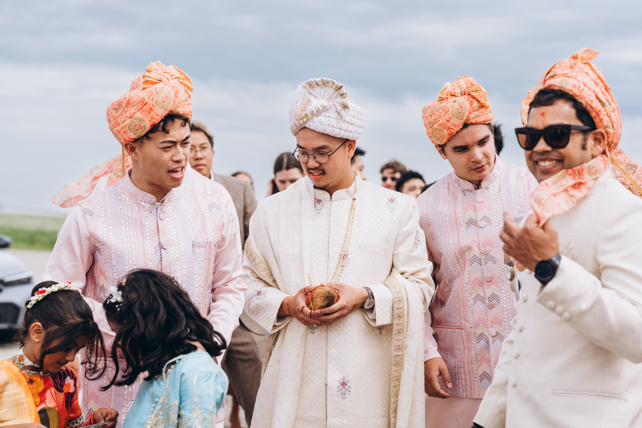 Jackie & Bindi. Calgary Wedding & Lifestyle Photographer — Yevhen Polishchuk