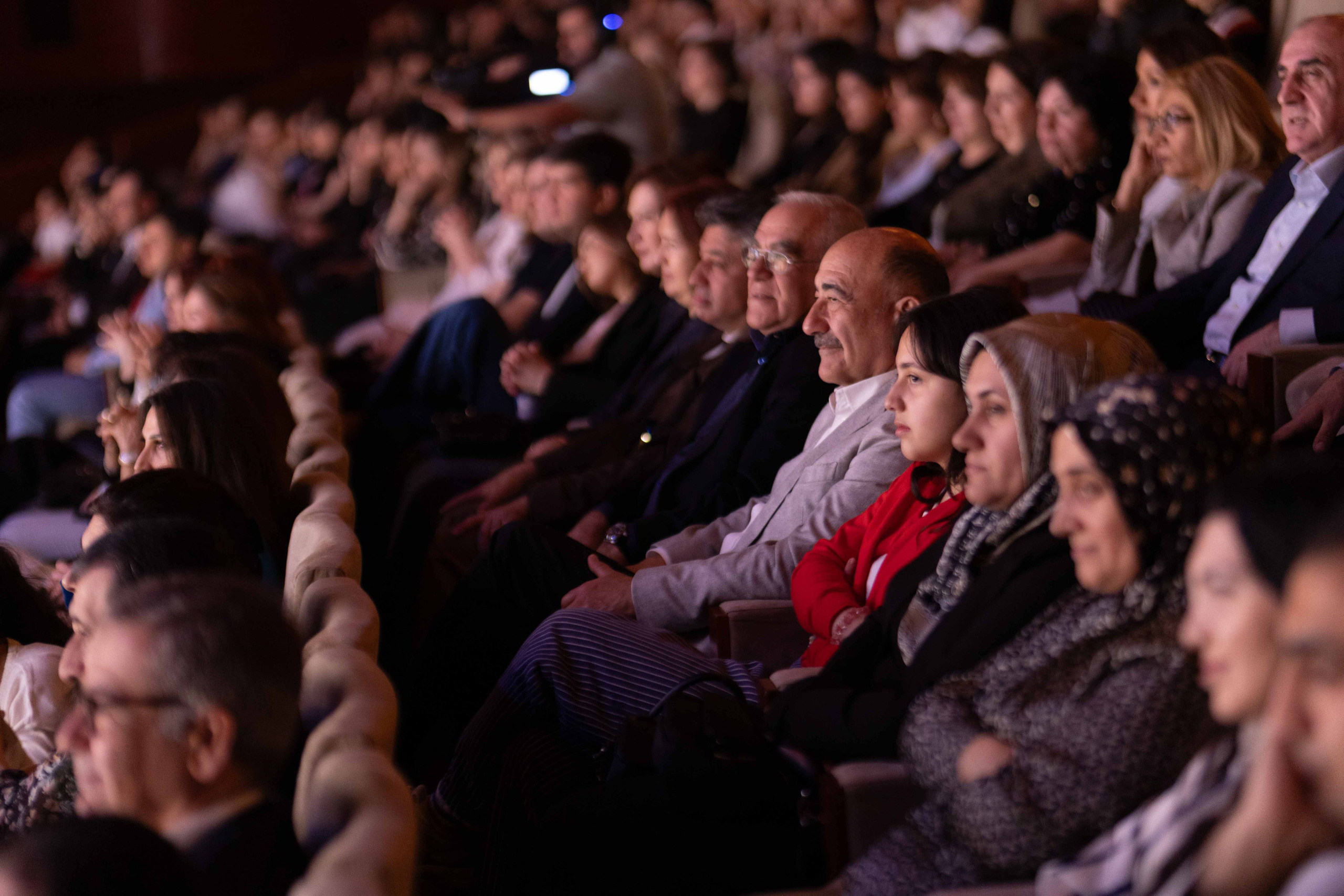 PLANET PARNI IZ BAKU. Wedding&Event photographer Ismail Rzayev in Baku