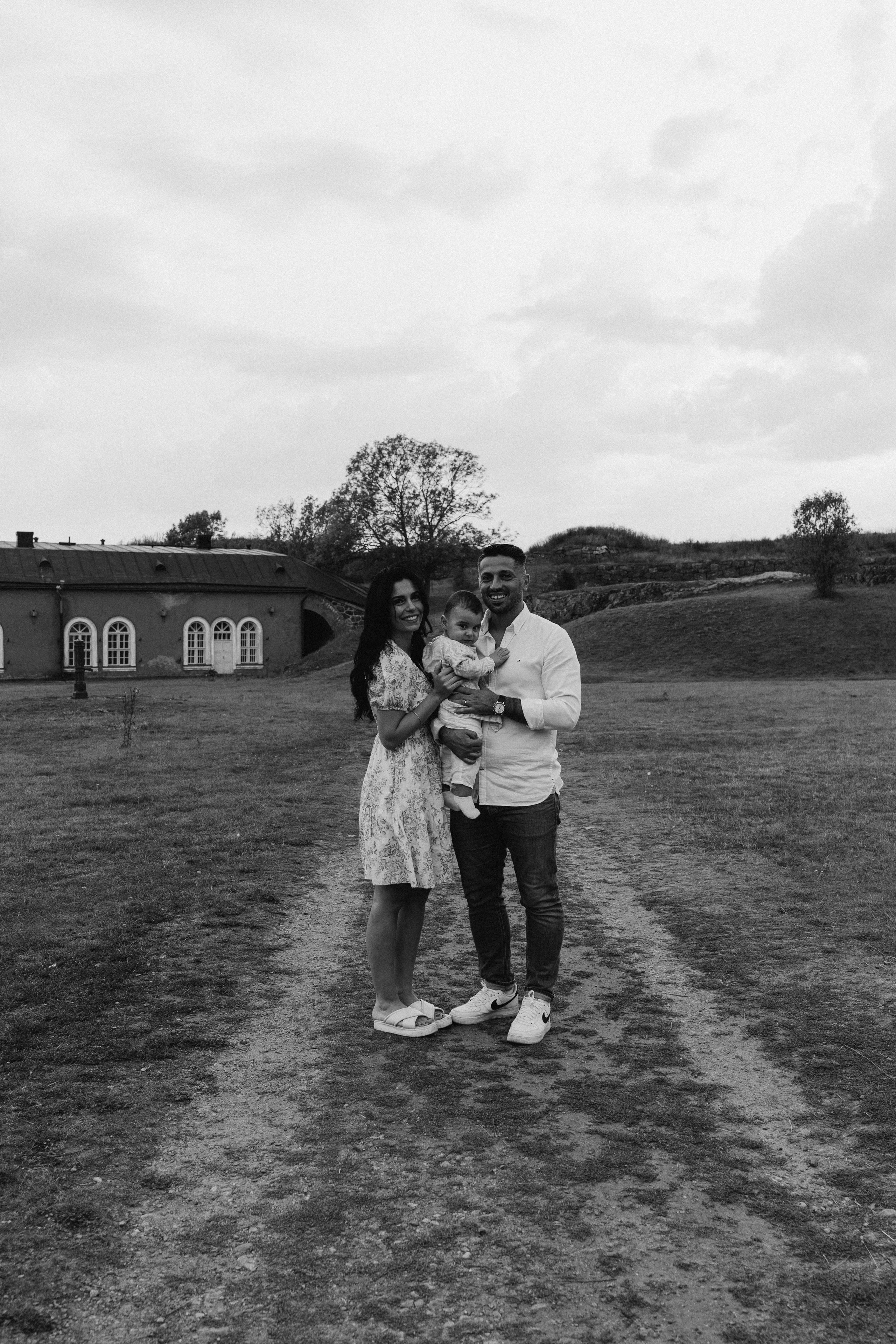 Summer. Wedding and potrait photographer in Helsinki Vickan O