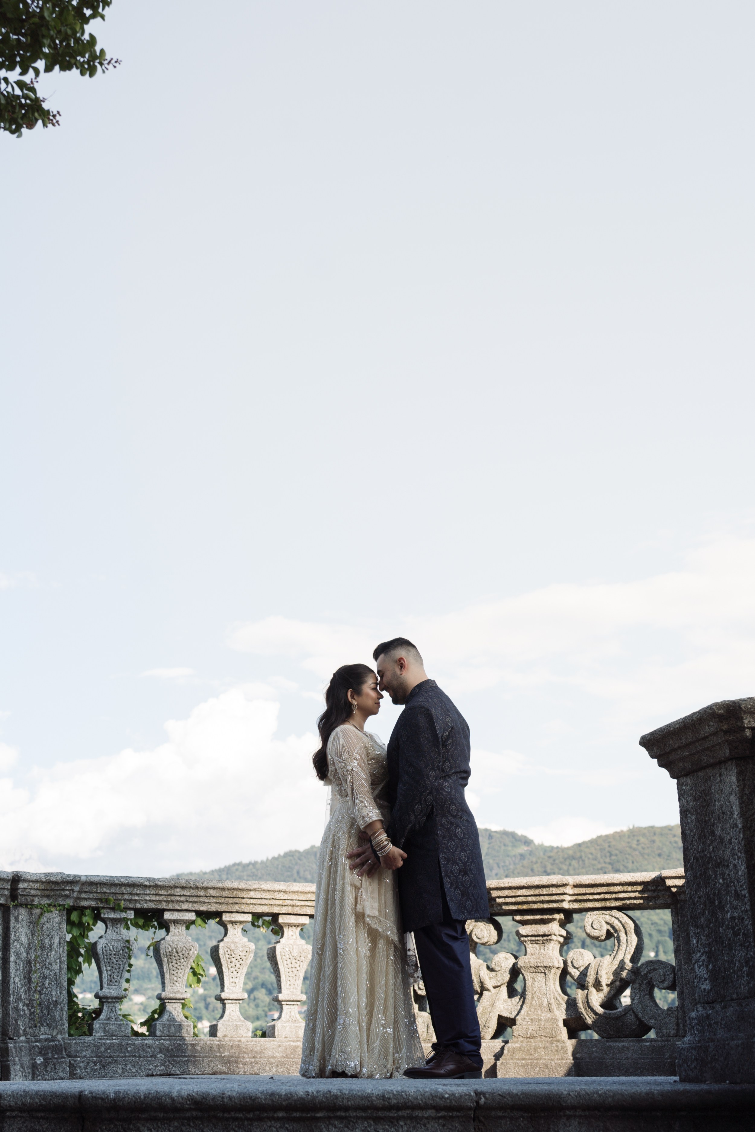 Pre-wedding Photoshoot in Lake Como. Lake Como Proposal Photographer | Surprise Proposals & Engagements