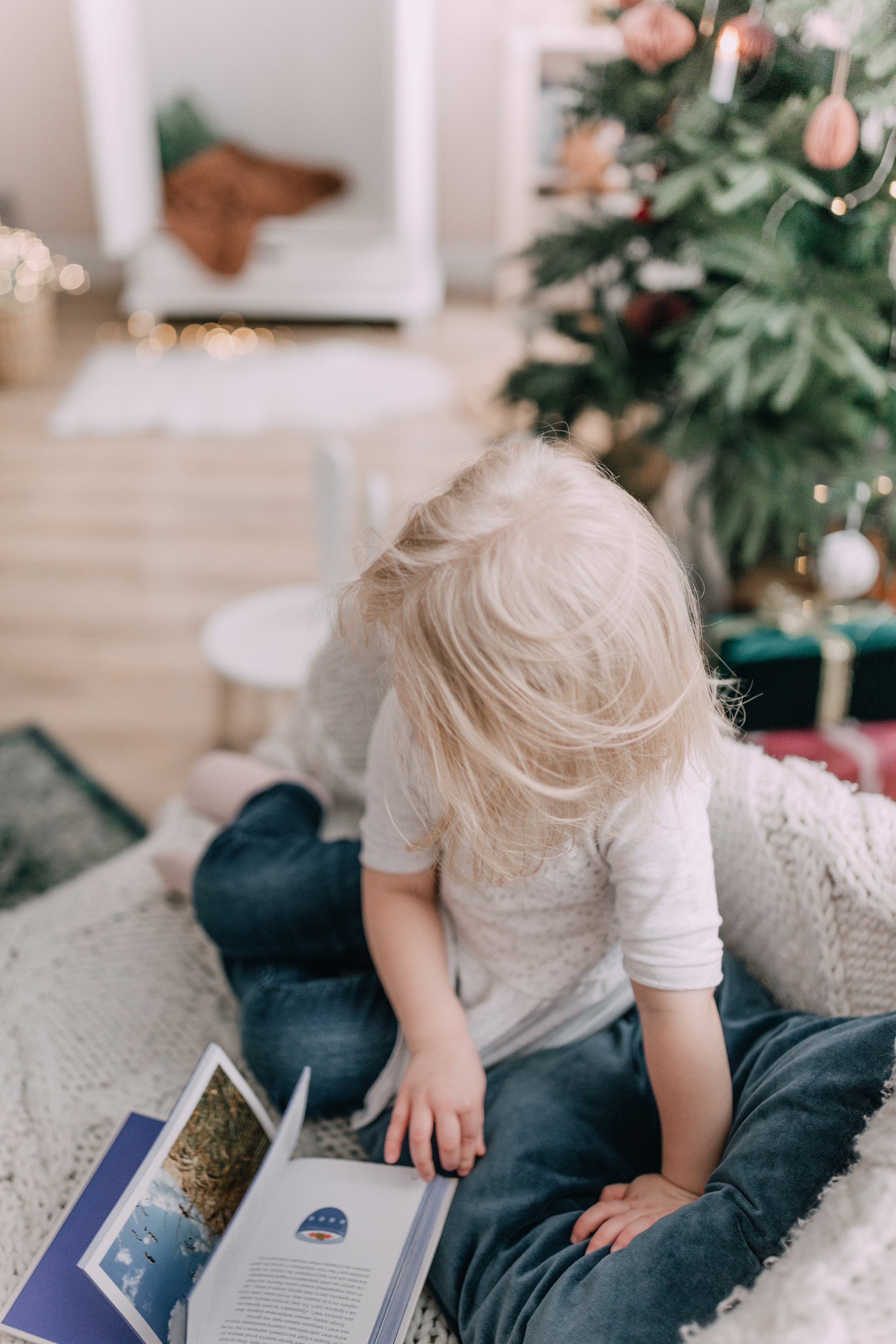 Varvara 3 years old. Photographer Rouen, France