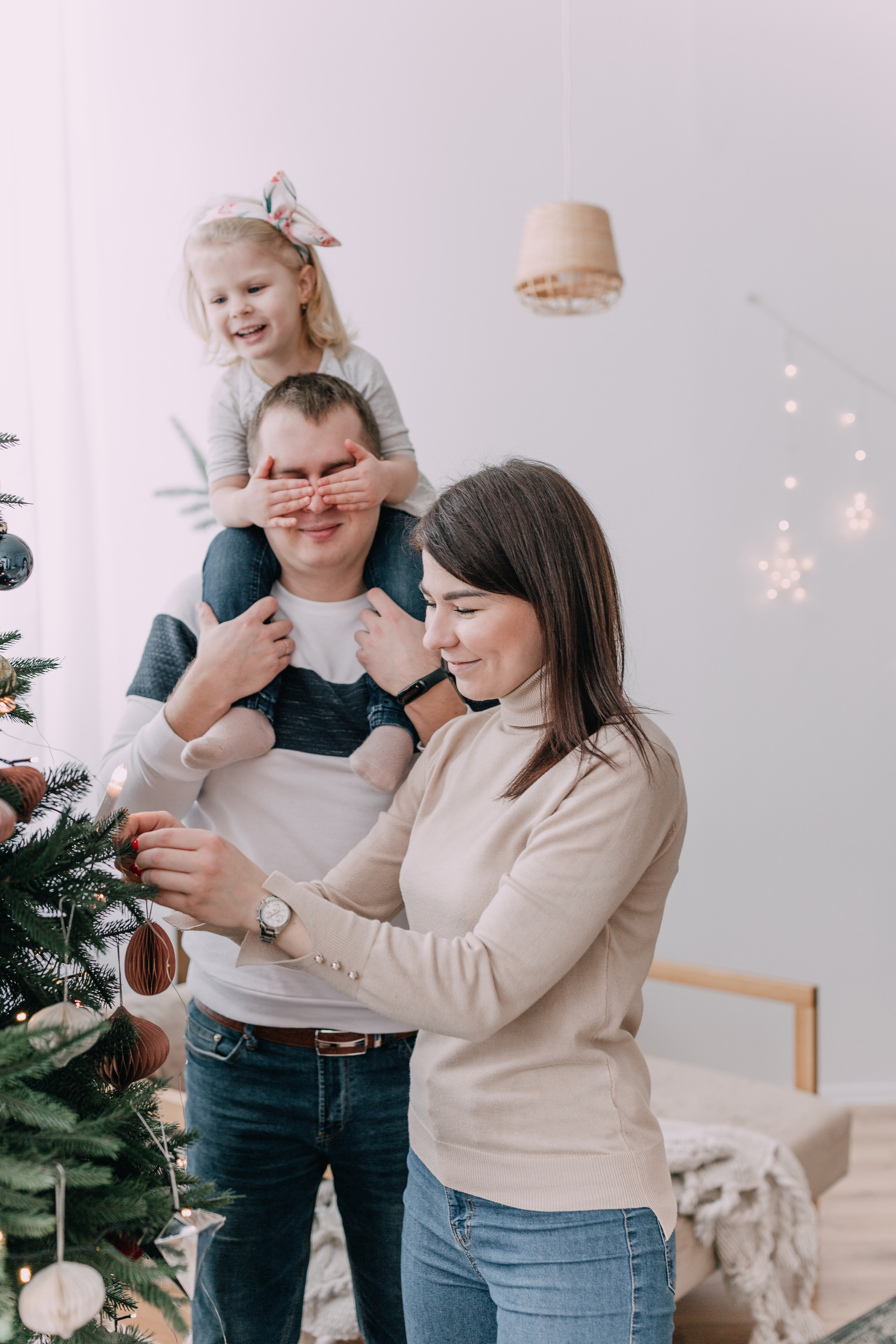 Varvara 3 years old. Photographer Rouen, France