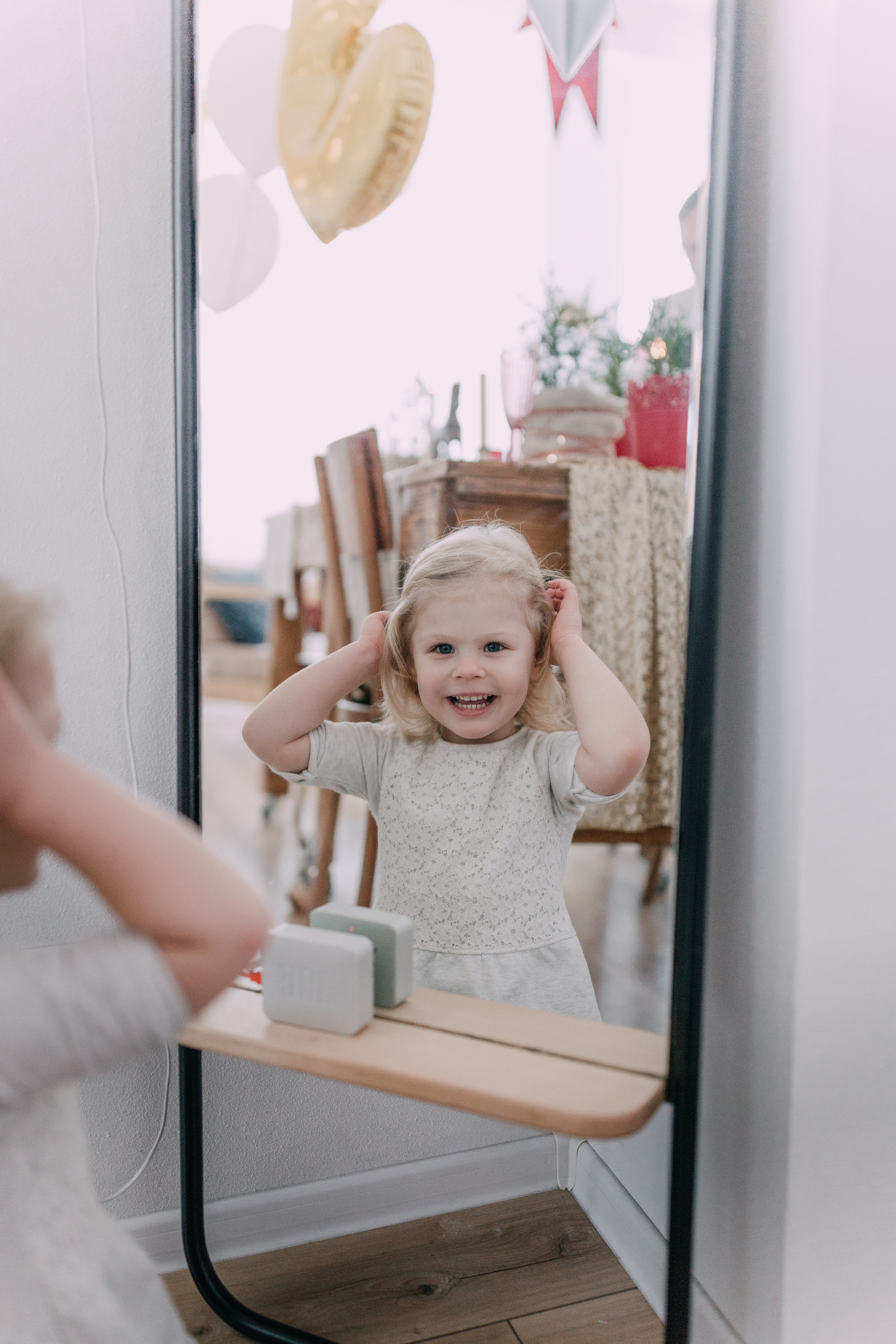 Varvara 3 years old. Photographer Rouen, France
