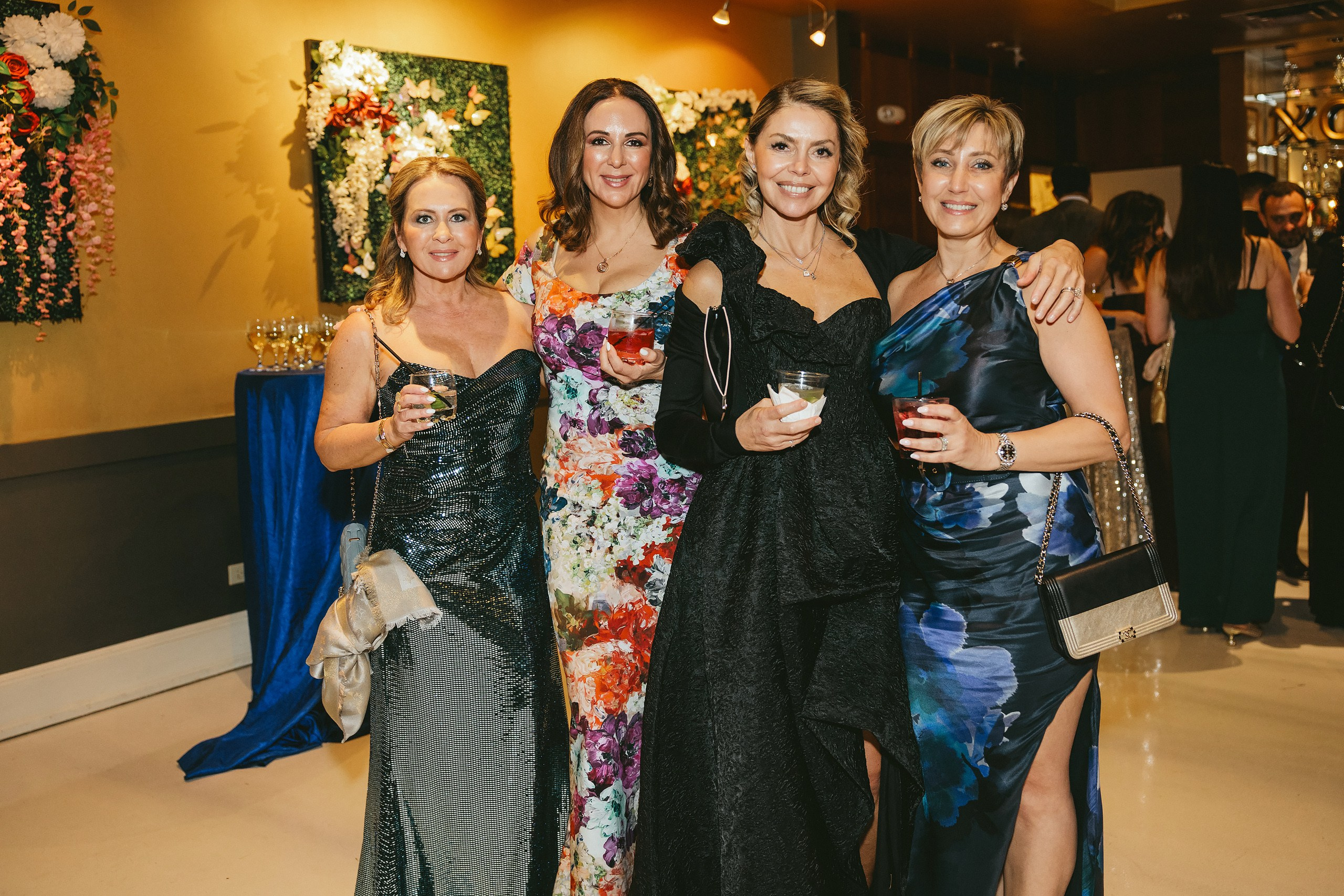 06.08.2025 Wedding. Wedding family event photographer in Chicago Nick Yushevich