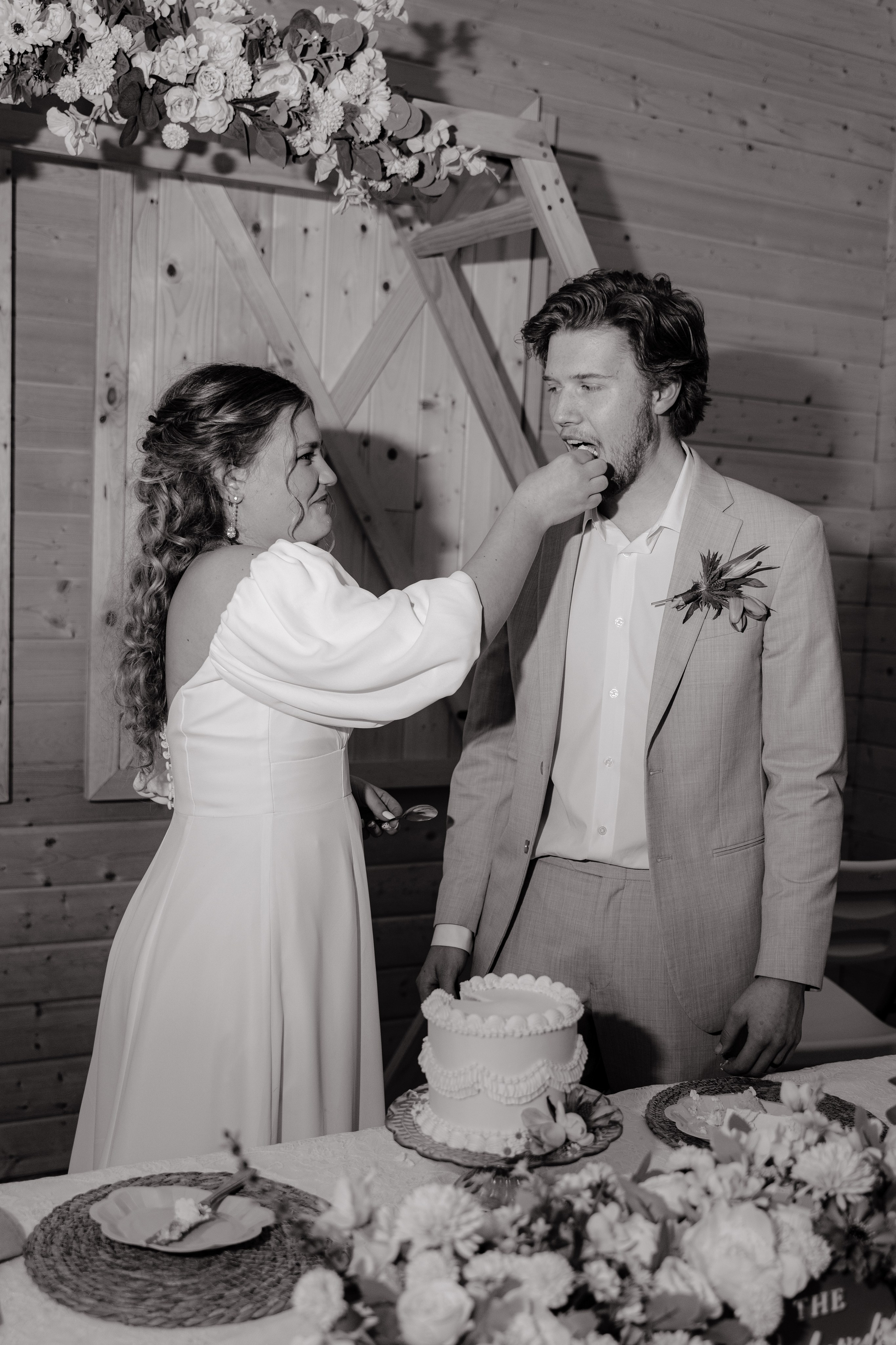 Katlyn and Josiah | Full Wedding day. Photographer in Washington Sophia D