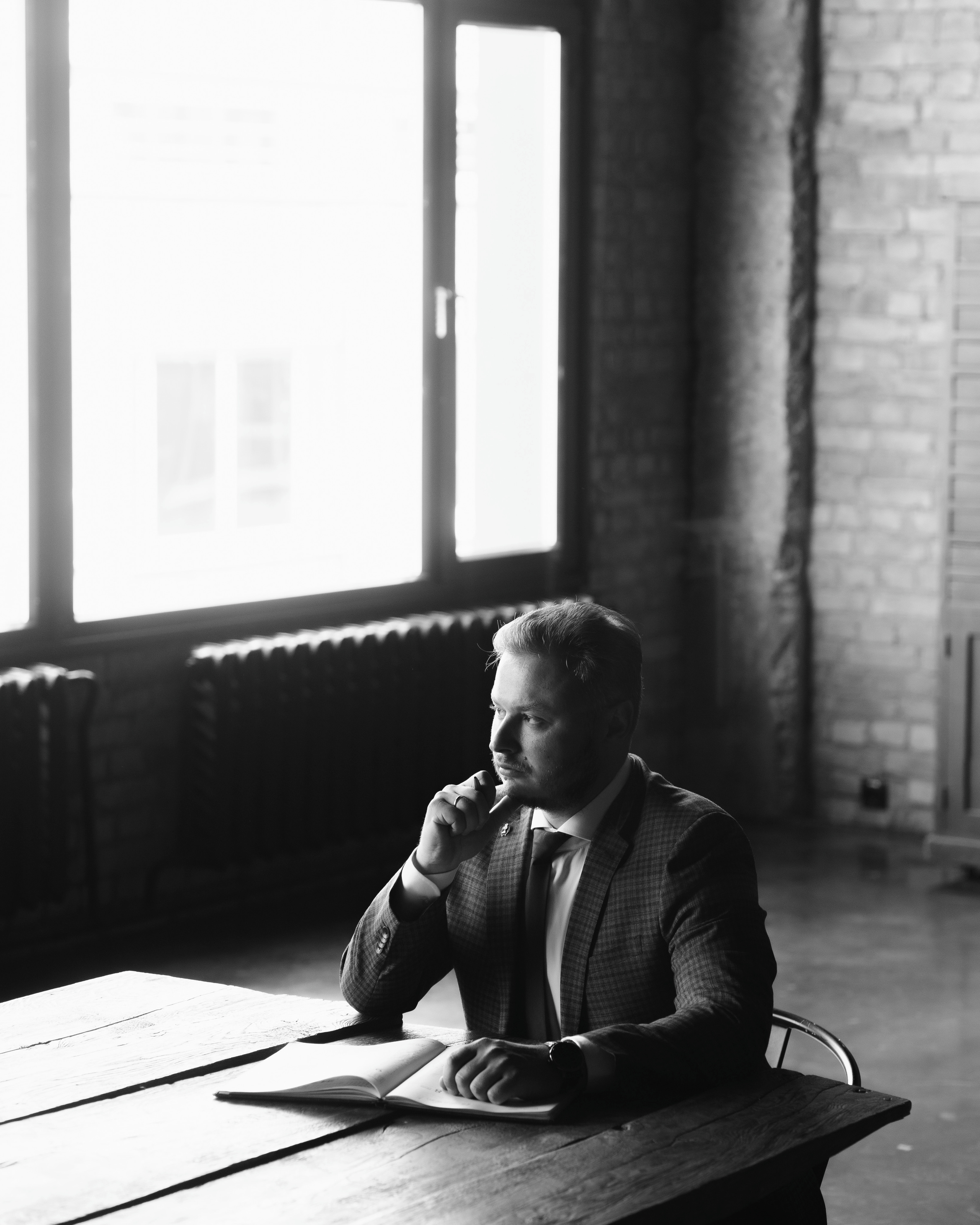 BUSINESS PORTRAITS. Портретный и спортивный фотограф в Алматы Алексей Овечкин