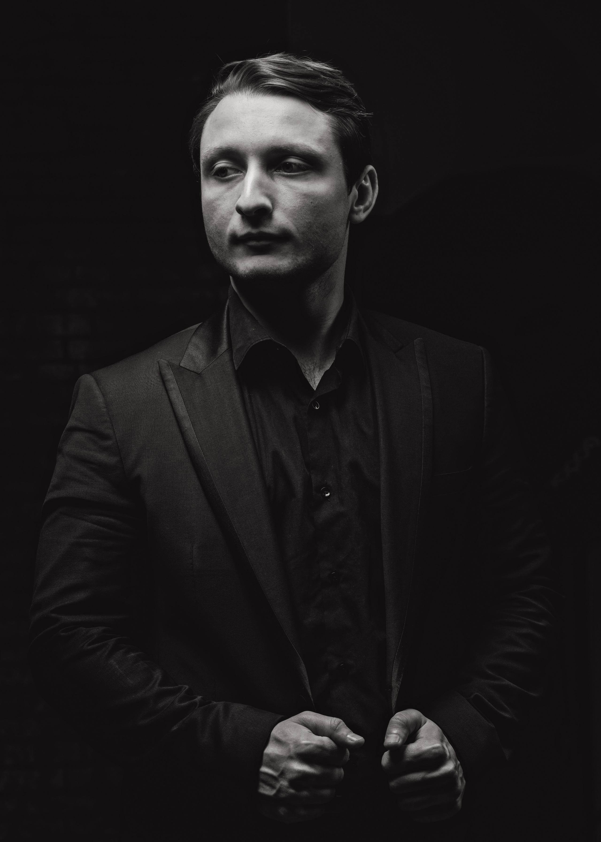 BUSINESS PORTRAITS. Портретный и спортивный фотограф в Алматы Алексей Овечкин