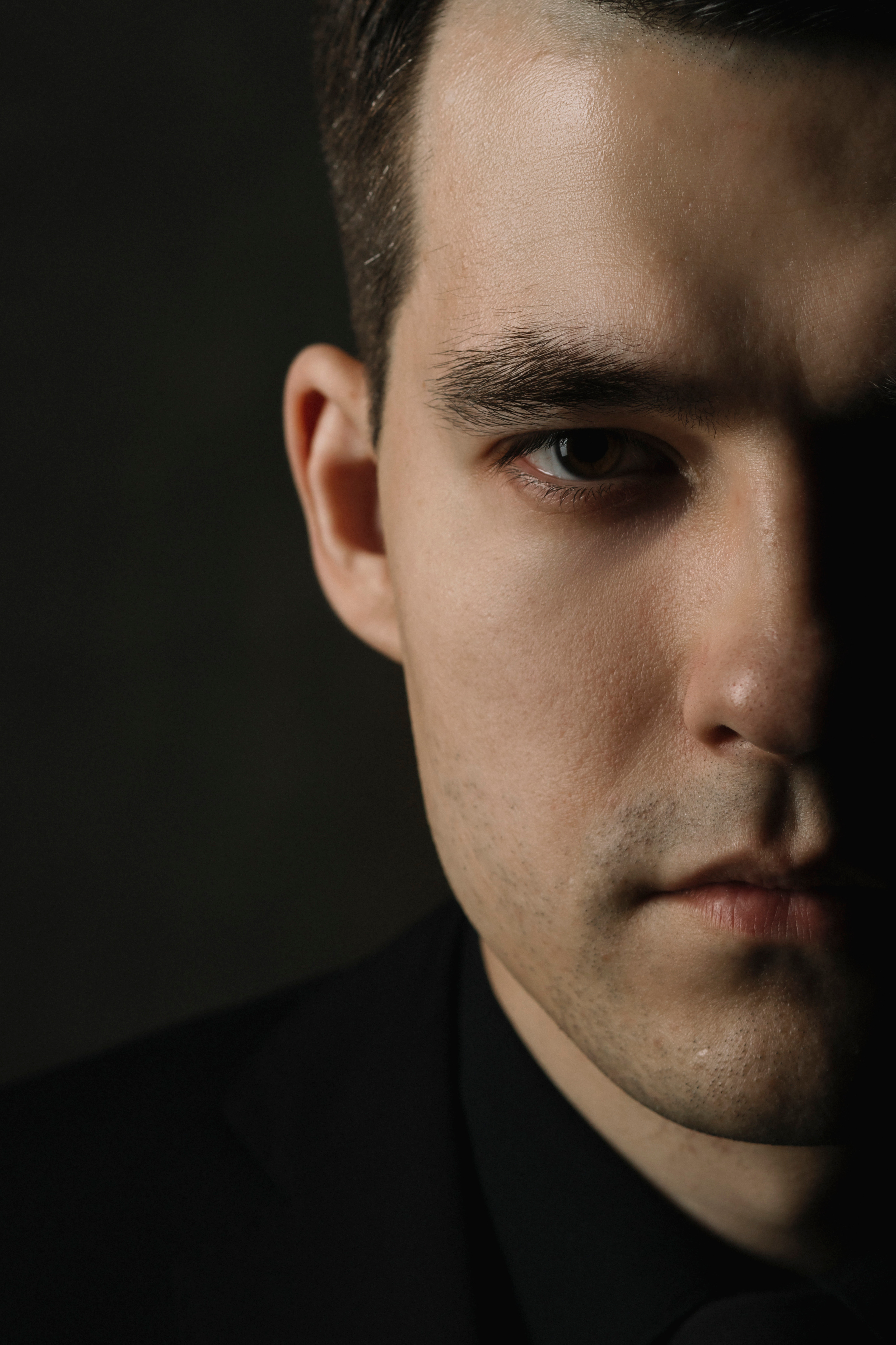 BUSINESS PORTRAITS. Портретный и спортивный фотограф в Алматы Алексей Овечкин