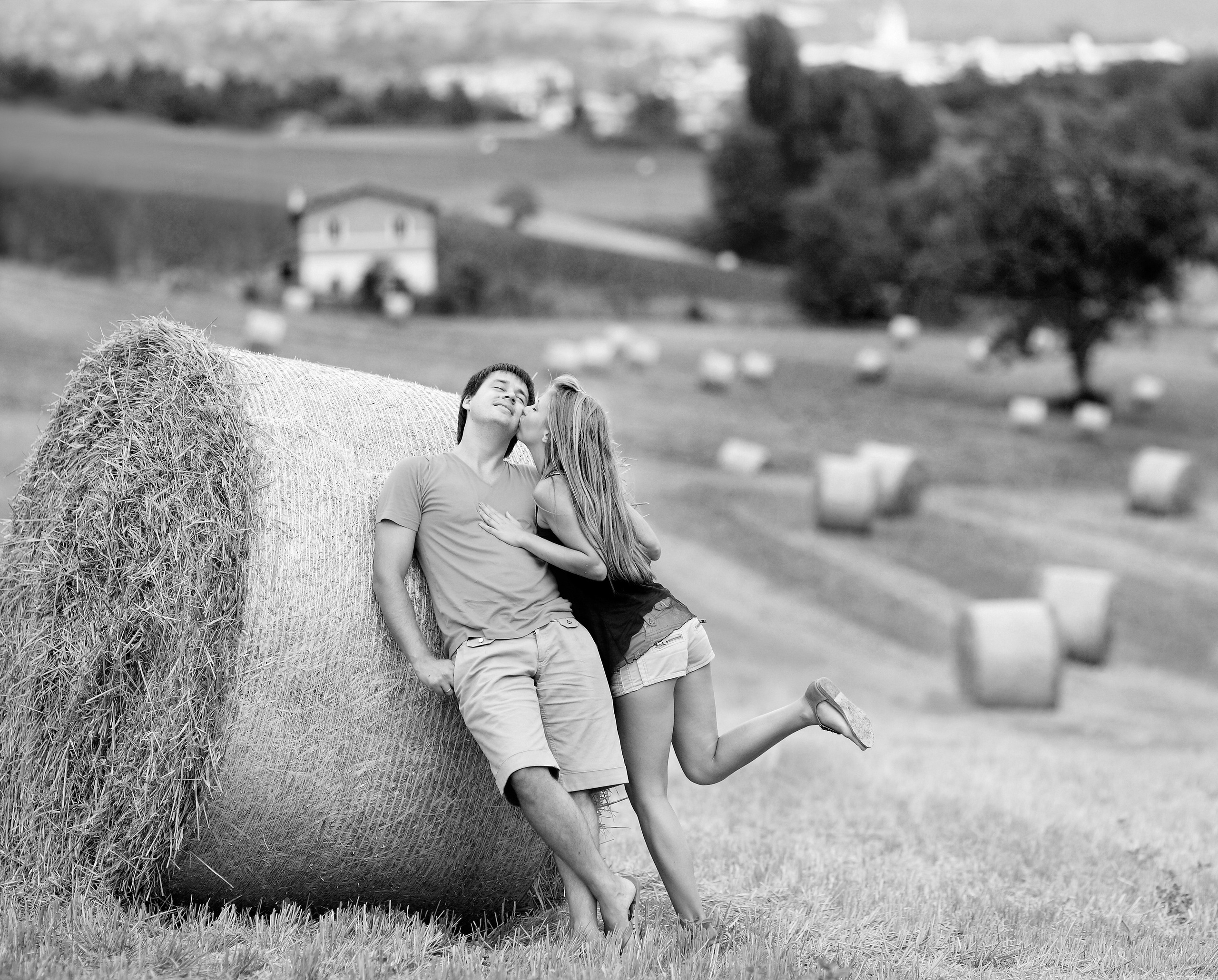 Historia de amor. Luxury wedding, portrait, family photographer over Europe