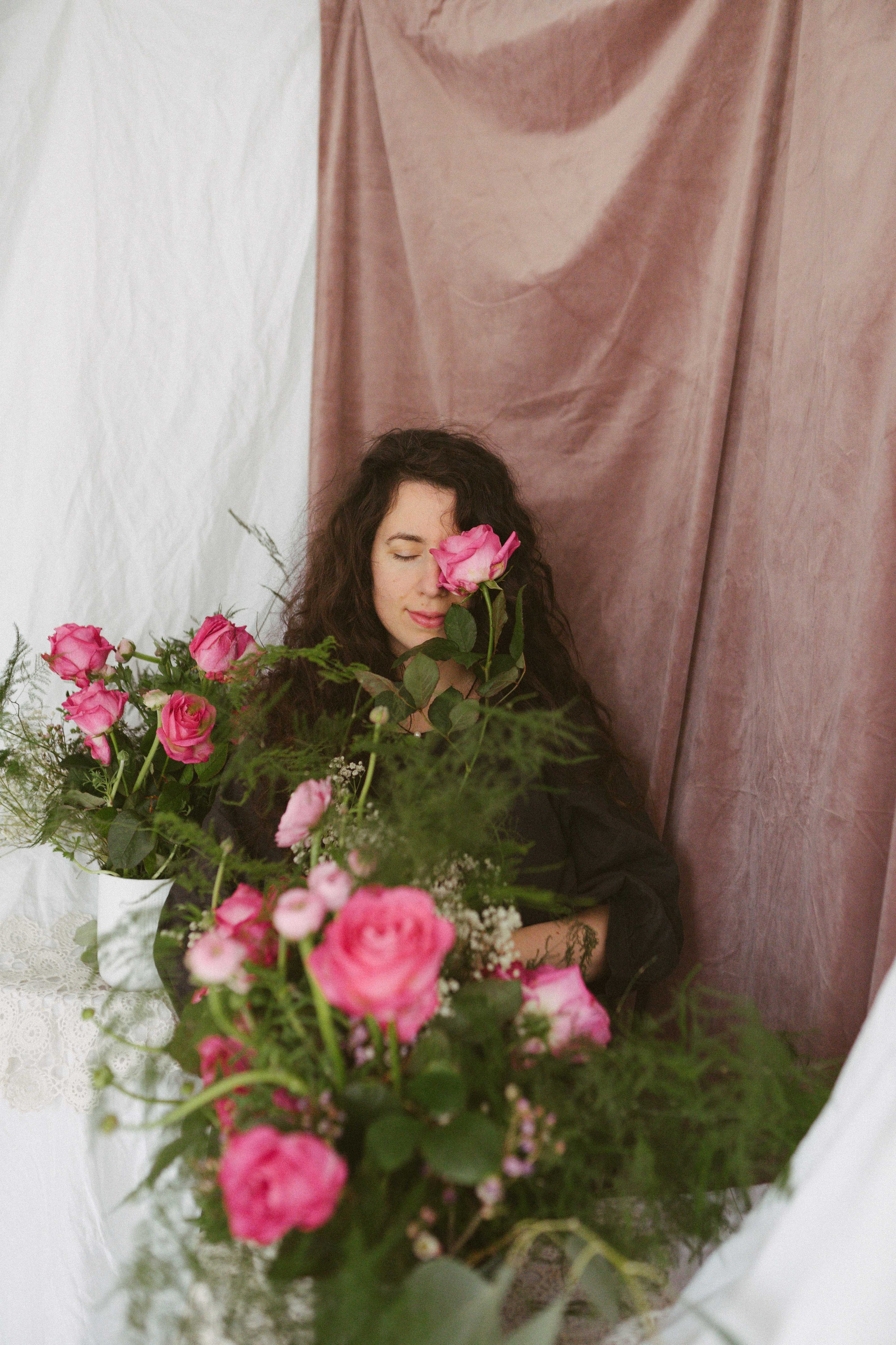 Madalina Beda- Artist vizual, fotograf, doula la nastere, consultant babywearing Brasov si in toata tara