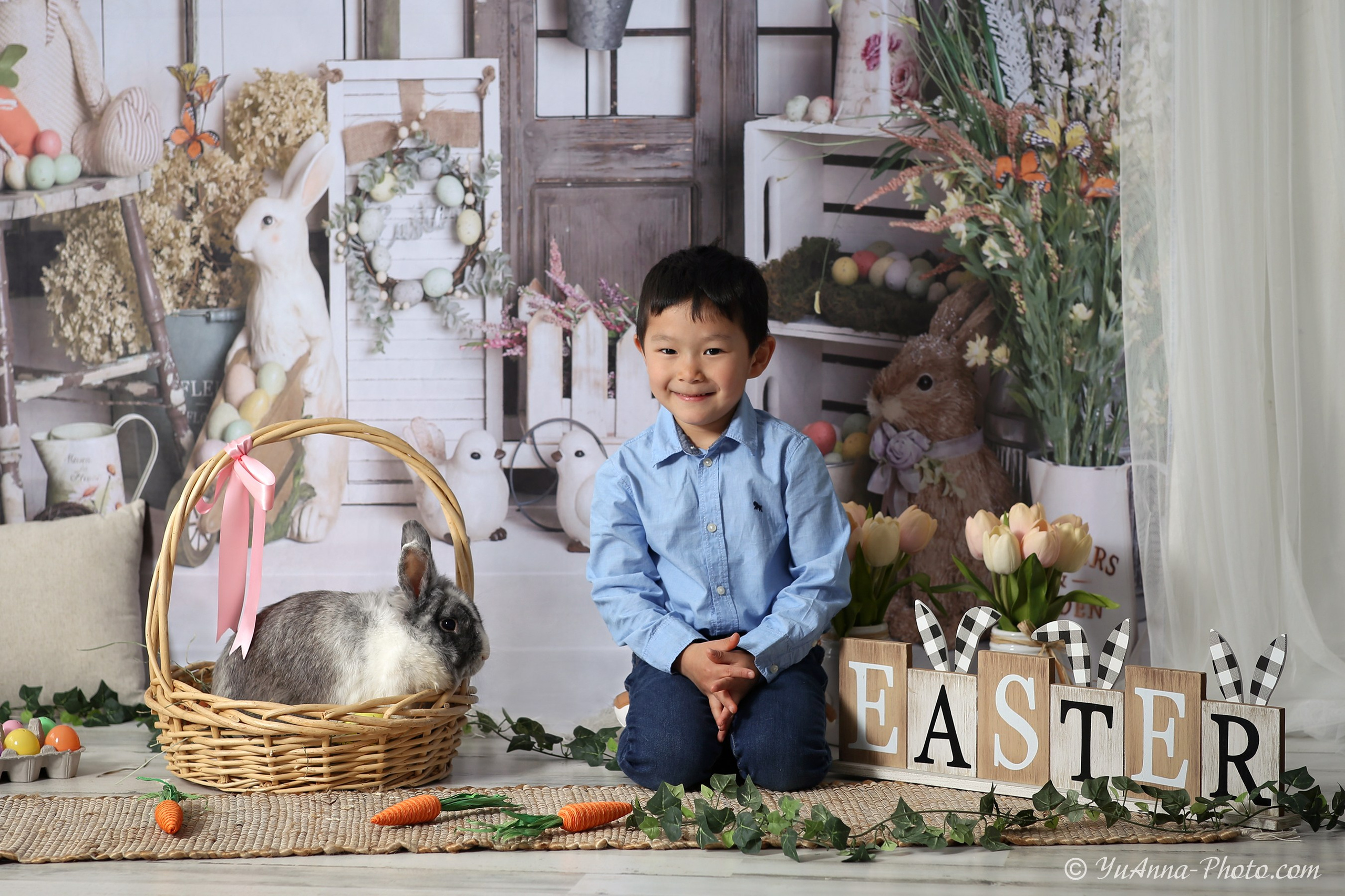 STUDIO Photoshoot. YuAnna studio. Family & Kids Photographer in Seattle area, located in