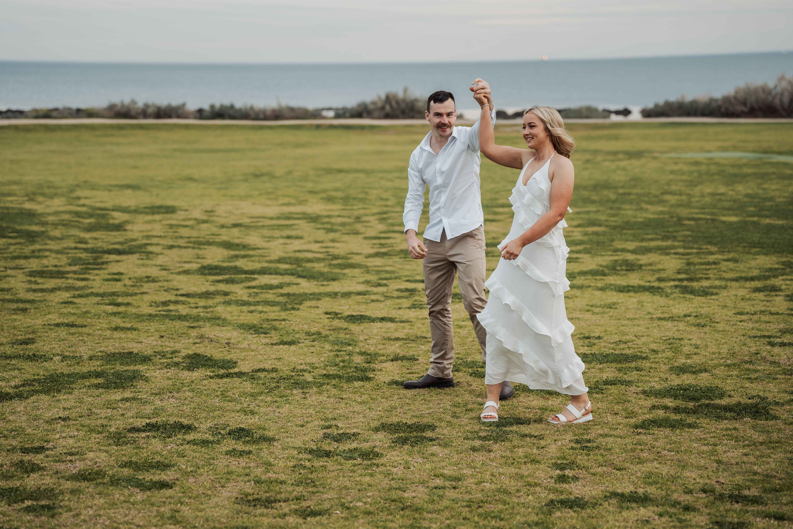 Melbourne pre-wedding photographer, engagement session Melbourne, pre-wedding shoot Victoria.