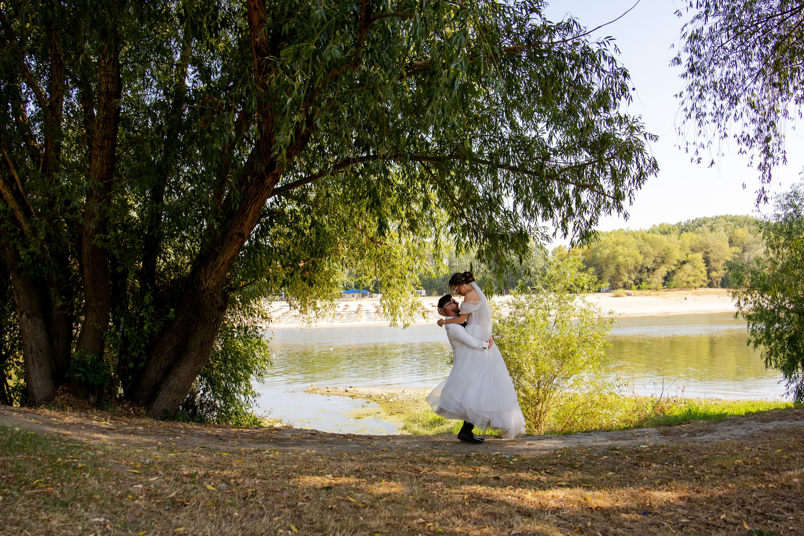 Georgiana & Daniel. Fotograf de nunta — Ionut Belea dar si evenimente corporate din Romania