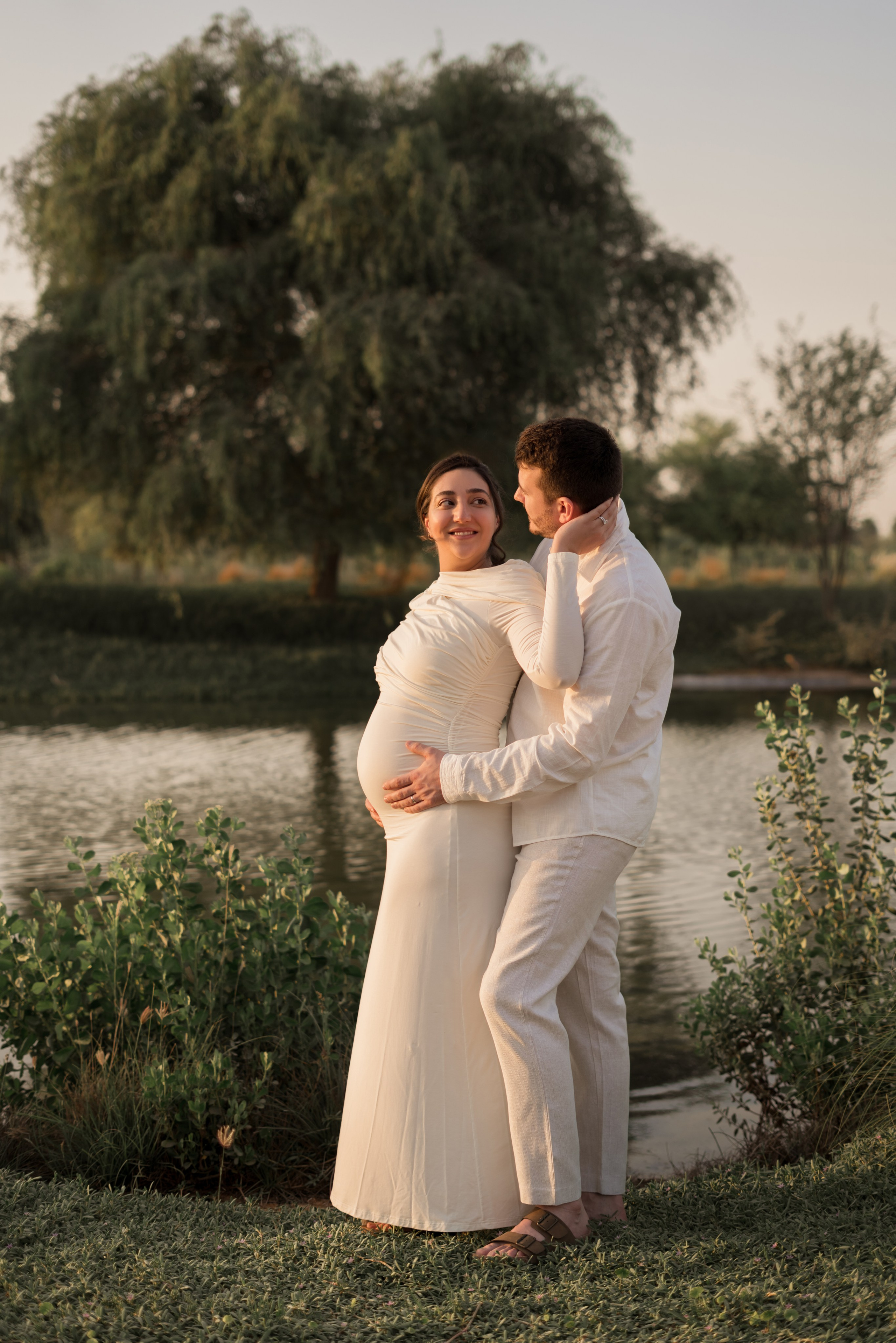 Reflections of love. Angela Iakovleva — Family Photographer in Dubai