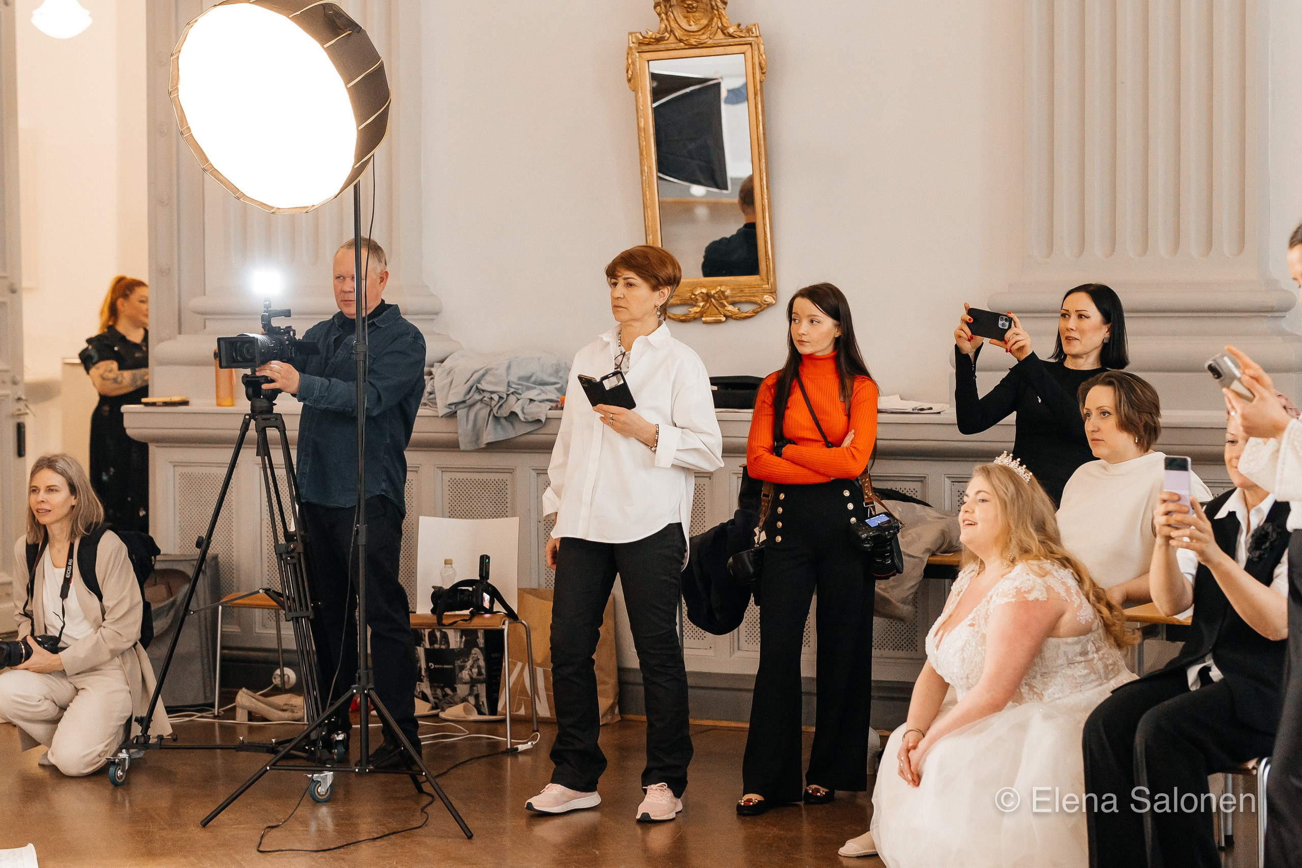 Iso hääkuvaus Helsingissä. Valokuvaaja Lahti, Helsinki Elena Salonen