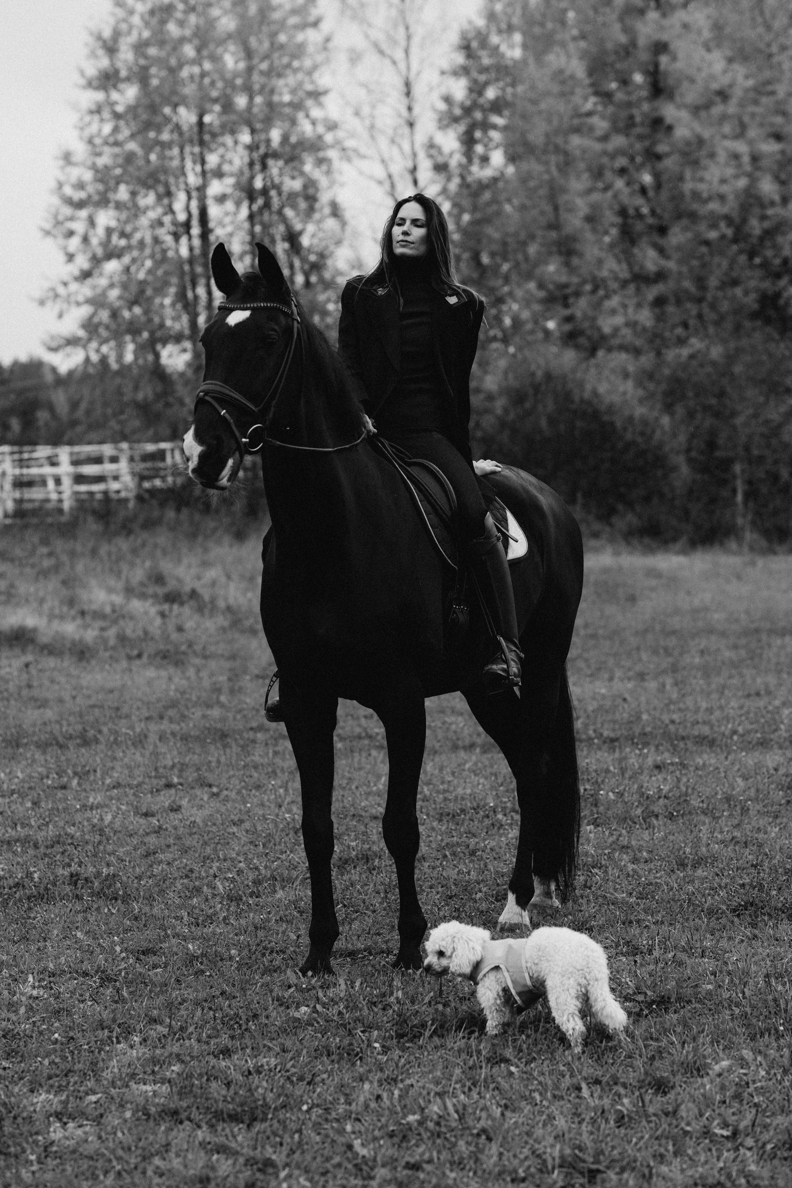 Susanna Hyypiä. Wedding and portrait photographer in Helsinki Vickan O