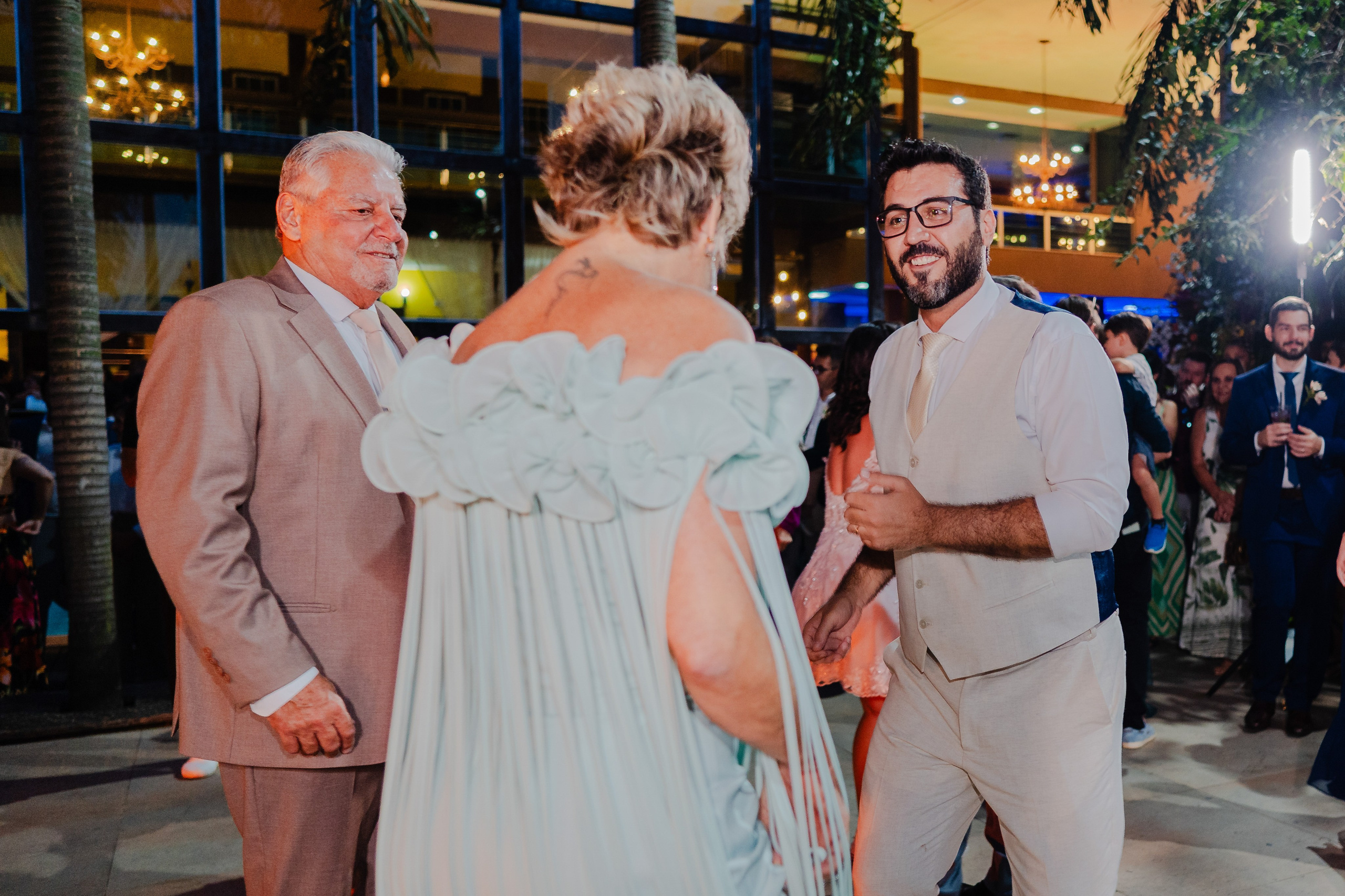 L & D — RODA DE SAMBA E MUITO MAIS!. Fotografia de casamento em Belo Horizonte