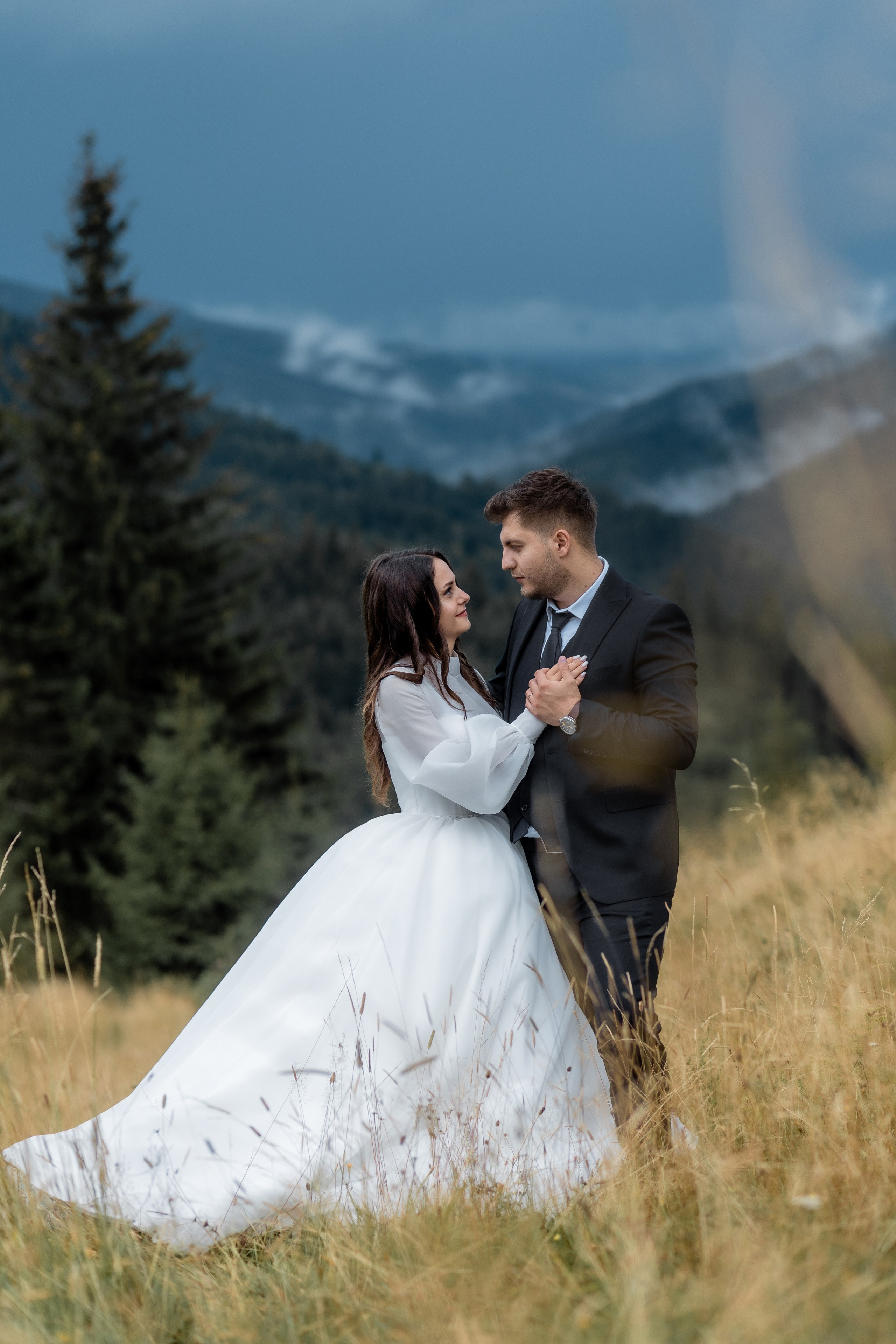 Anatolii & Ecaterina. BUREA PRODUCTION