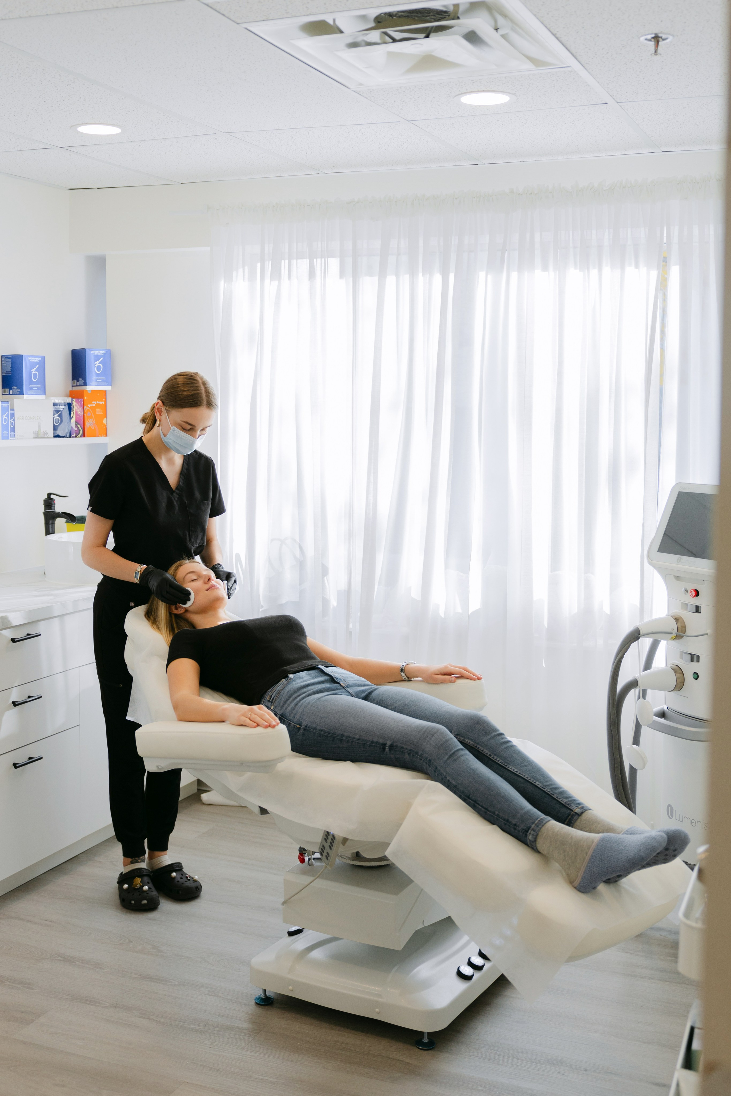 Aesthetic Specialist. Home