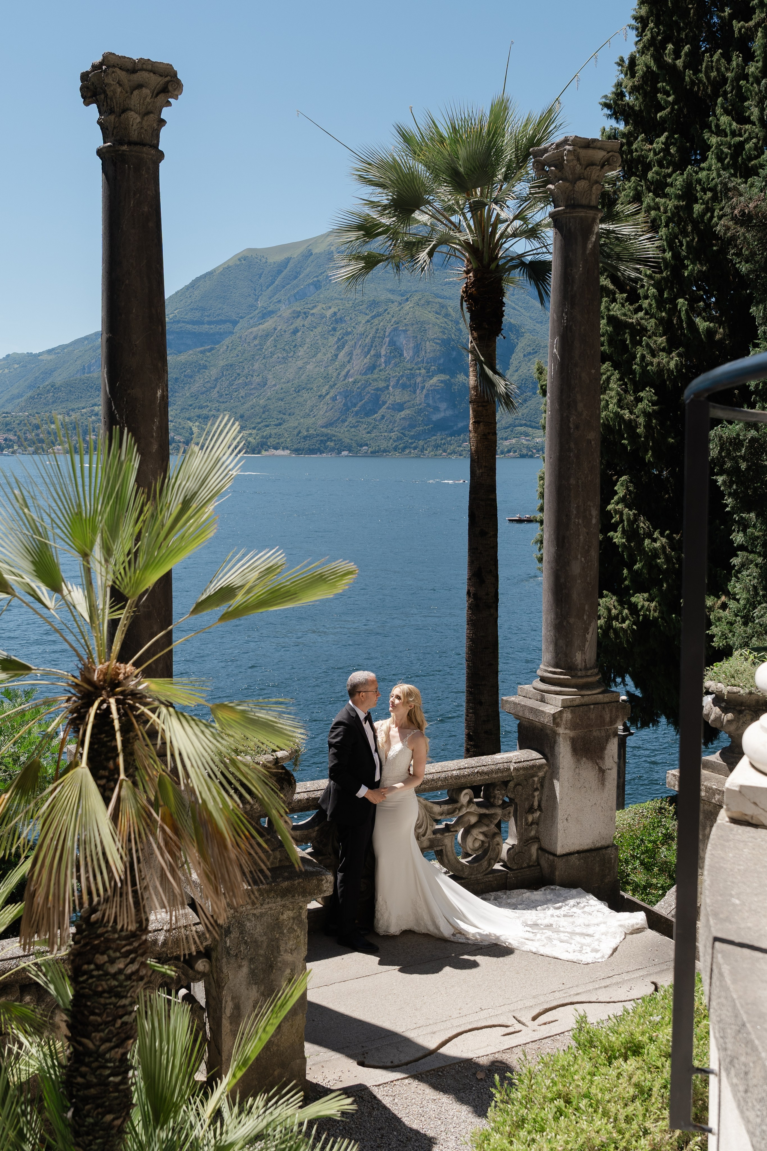 TARA AND KEVIN _ Villa Monastero. PHOTOGRAPHER IN ITALY