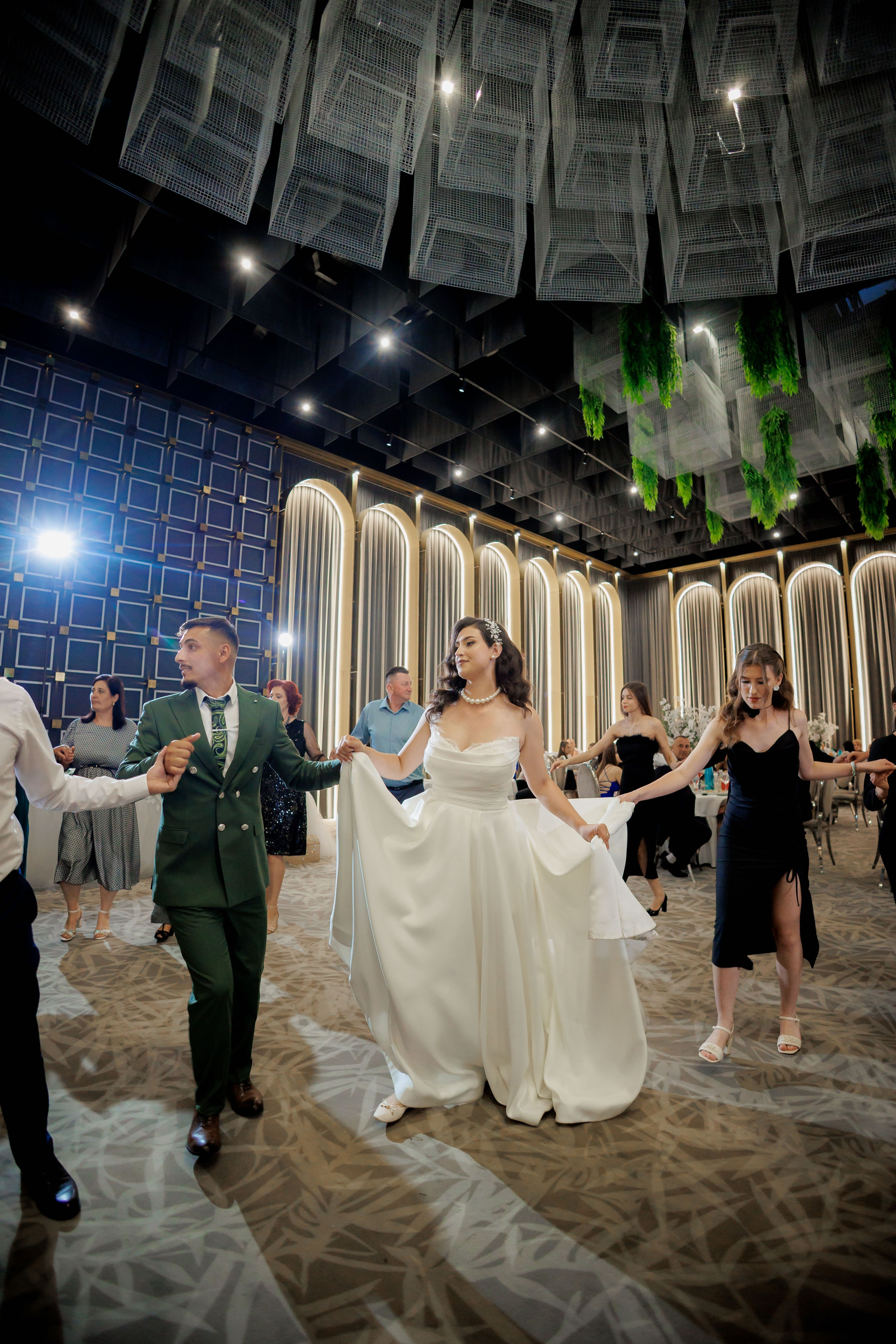 Nunta Nicoleta & Răzvan | Fotografie & Videografie Profesională. Servicii foto-video profesionale, pentru momente de neuitat