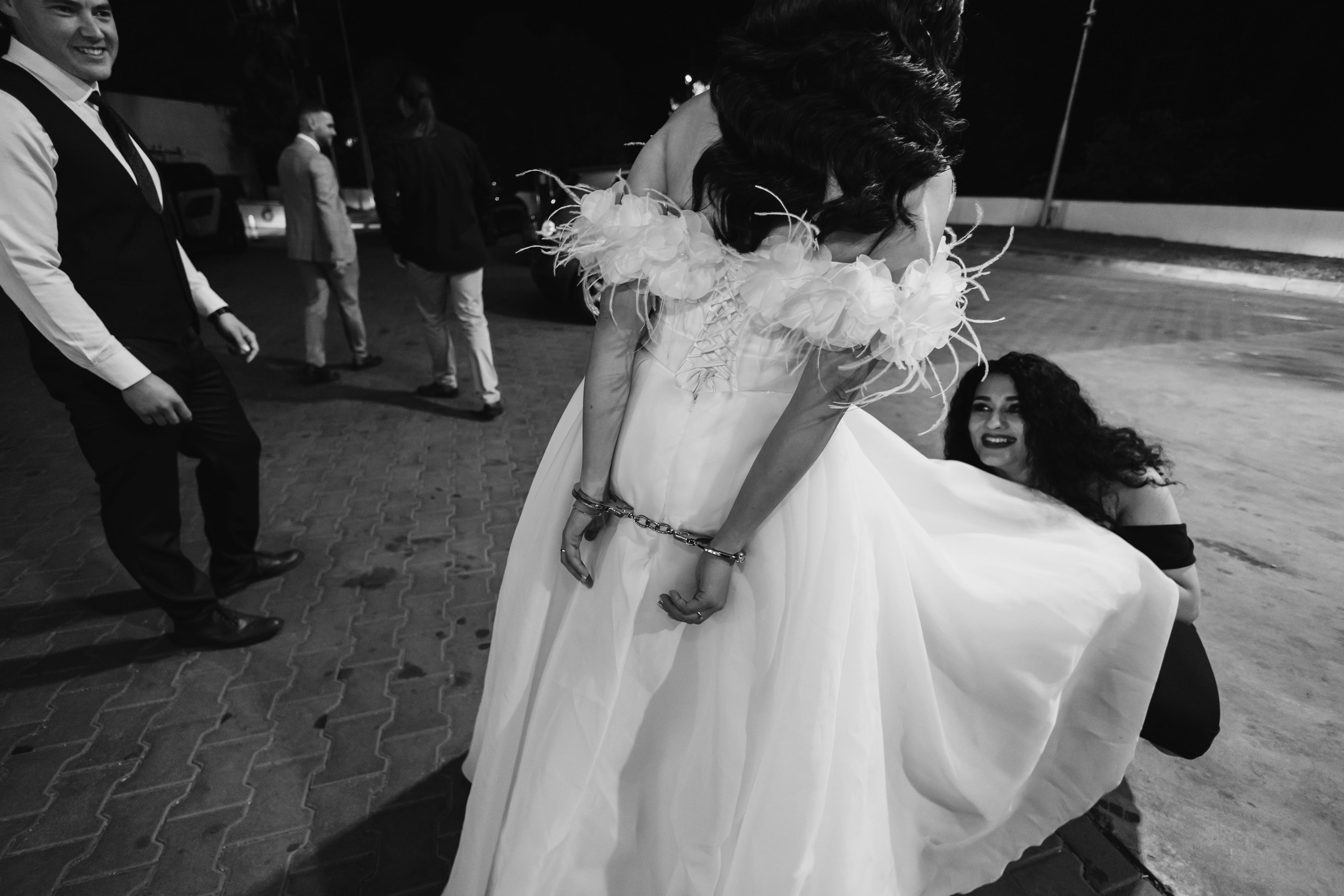 Loredana & Emilian – Ziua Nunții | Videografie - fotografie Botez Suceava, Iași, Botoșani. Servicii foto-video profesionale, pentru momente de neuitat