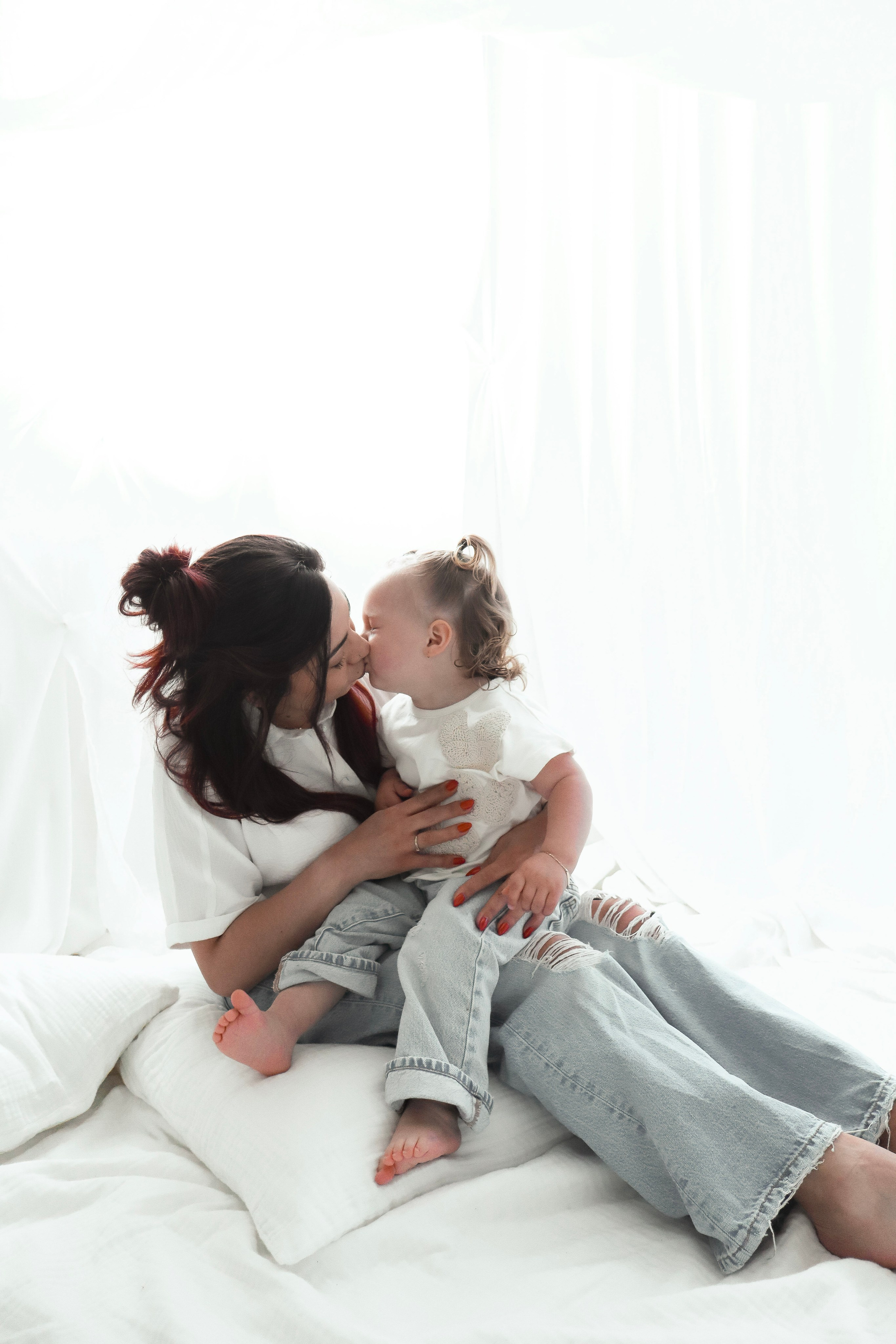 Mommy & mee fotoshoot. Zwangerschapsfotografie, newborn, gezinnen, branding, liefde én geboortefotografie