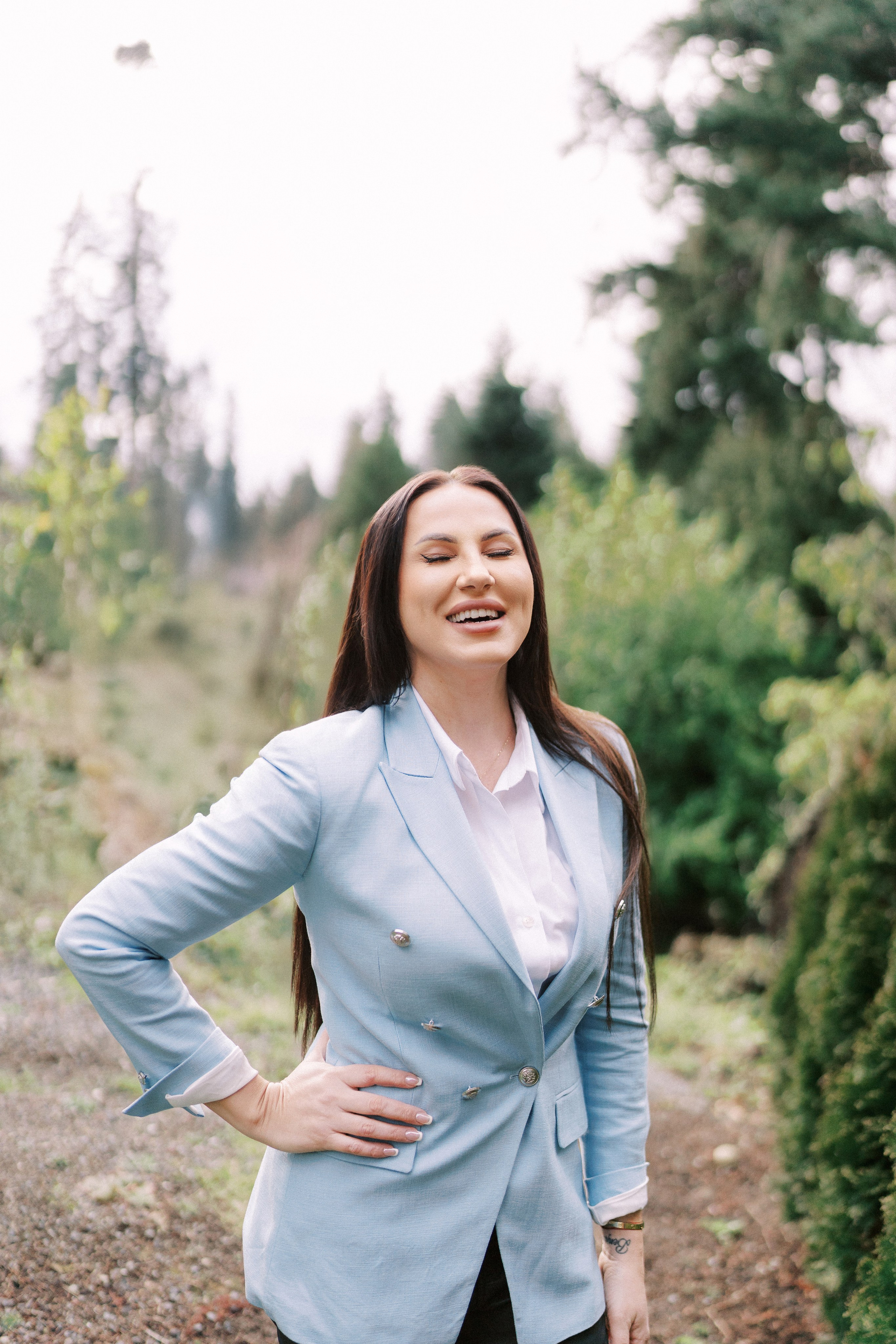 Business portrait. EVAN ARISTOV WEDDING PHOTOGRAPHY — Seattle Wedding Photographer