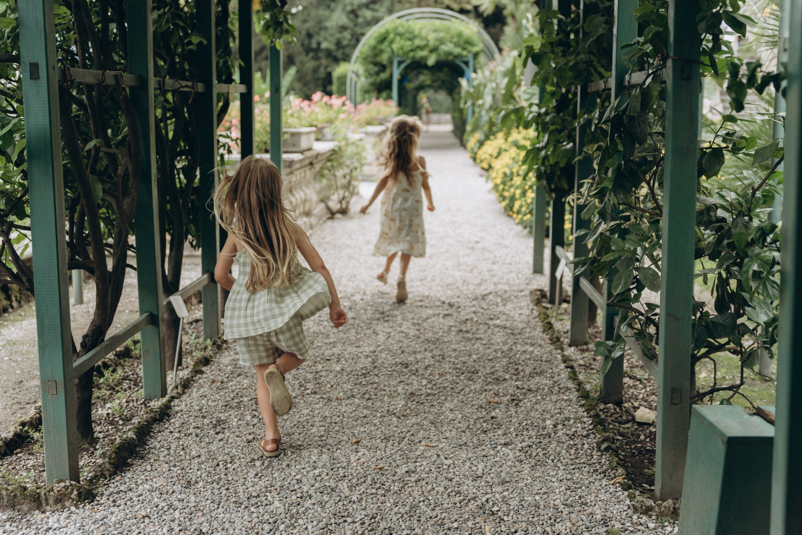 Family moments in Como Lake. PHOTOGRAPHER IN ITALY