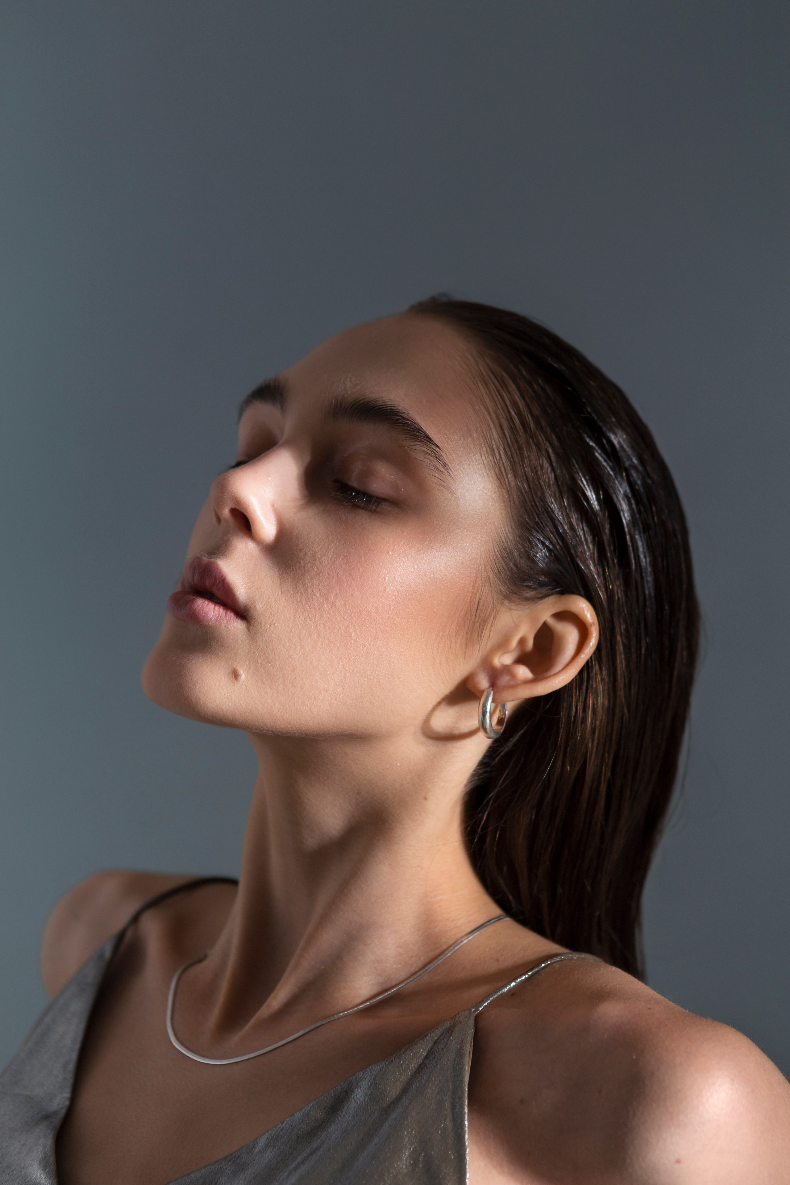 Ethereal “Underwater” style editorial photoshoot in NYC. Alice Bell — Wedding photographer in New York