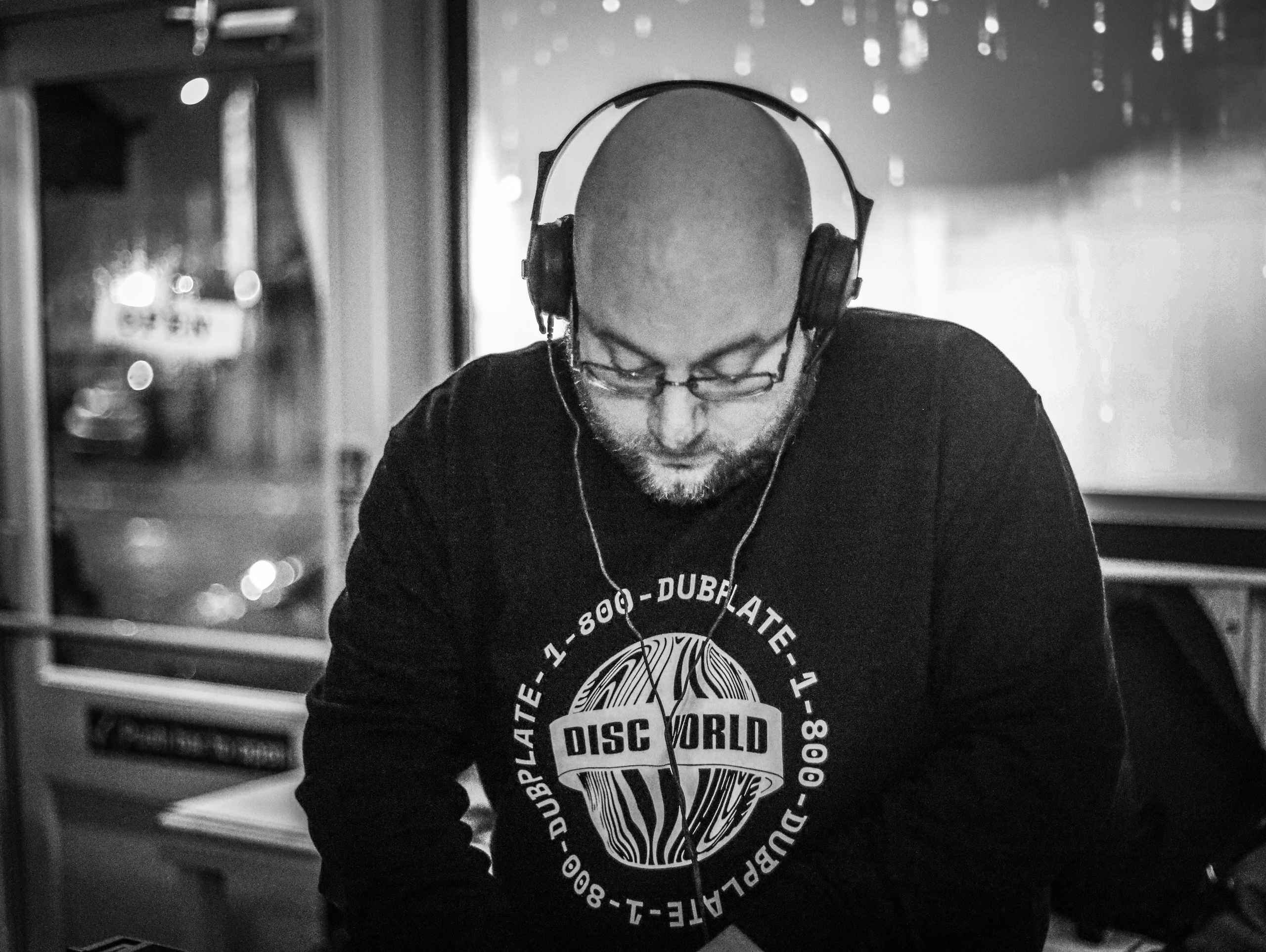 Music Event Photography — Live Shows & Behind the Scenes. Lifestyle & Documentary Photography in Bristol, Bath & London — def0cused