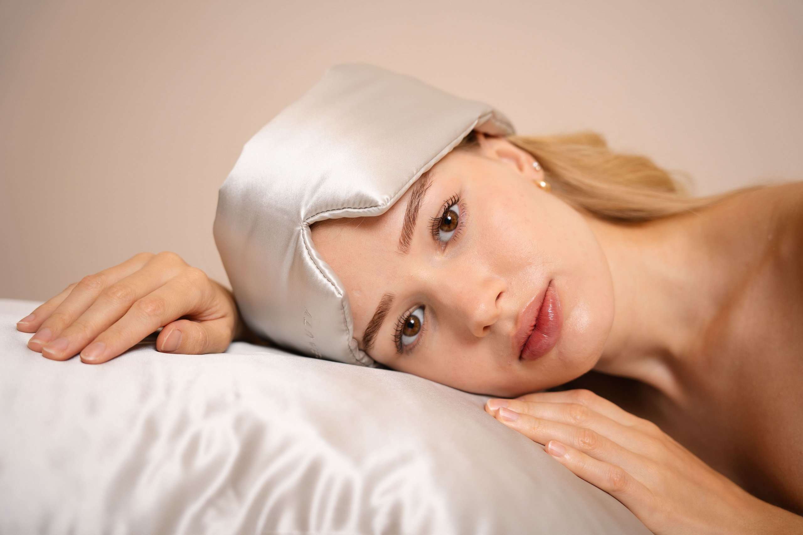 Product Photography Zurich. Photographer in Zurich – Weddings, Portraits & Event Photography | Anetta Damm