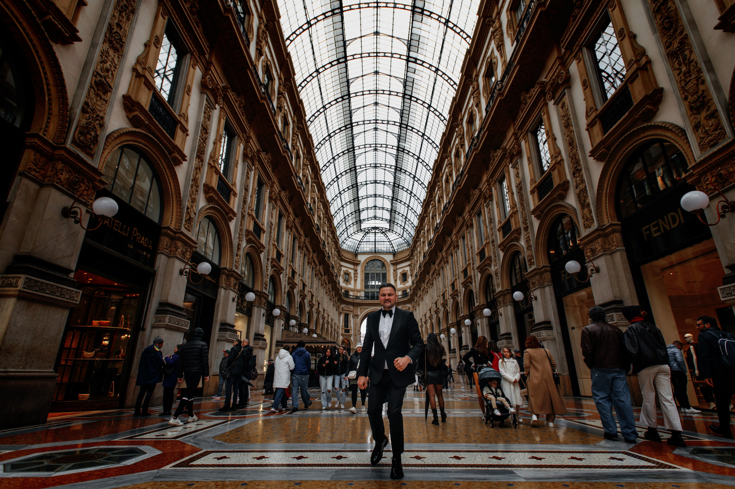 Milan Evghenii. Wedding photographer from Moldova Alexey Chipchiu