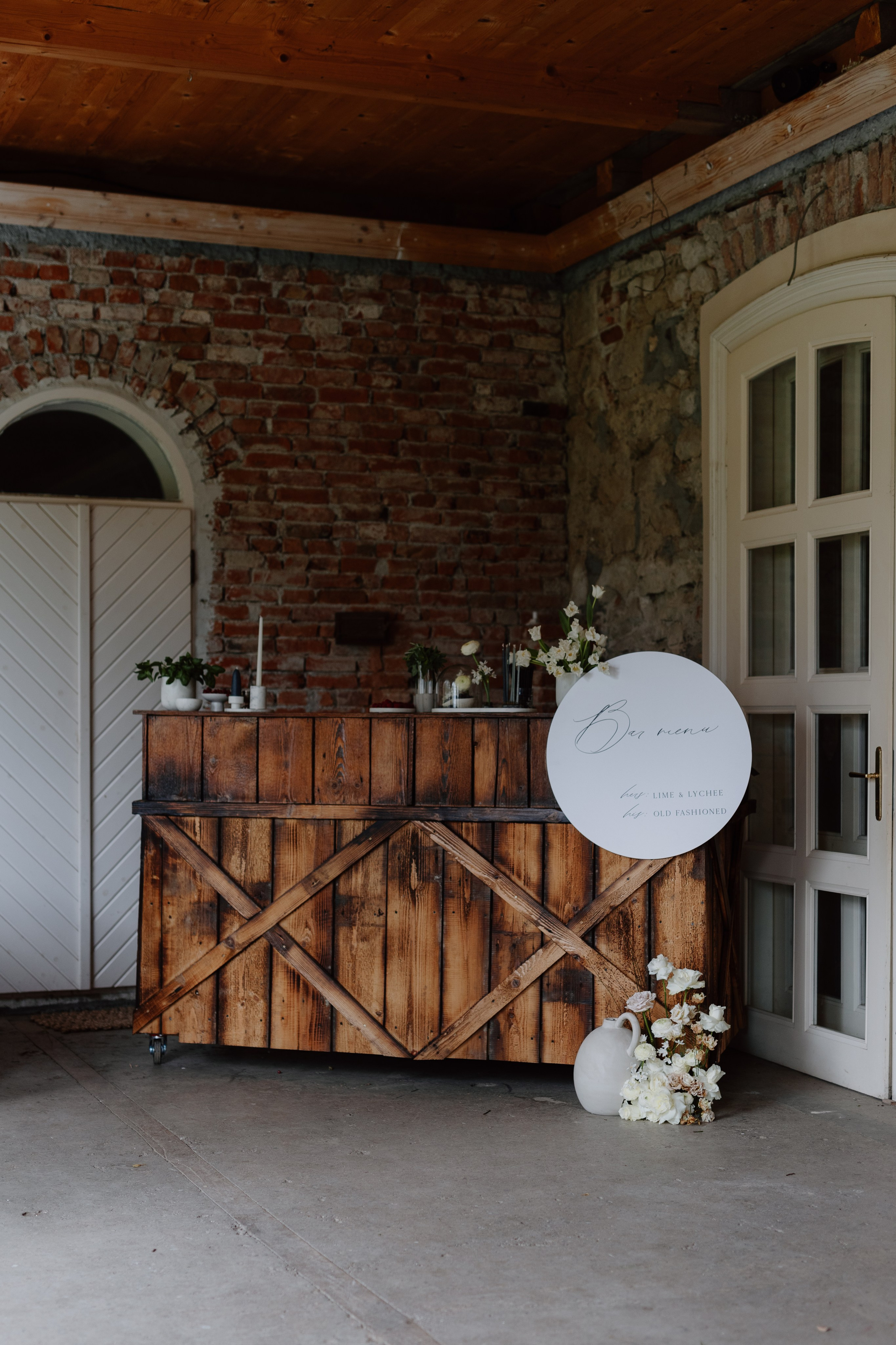 Styled Shoot Zabola Estate. Main