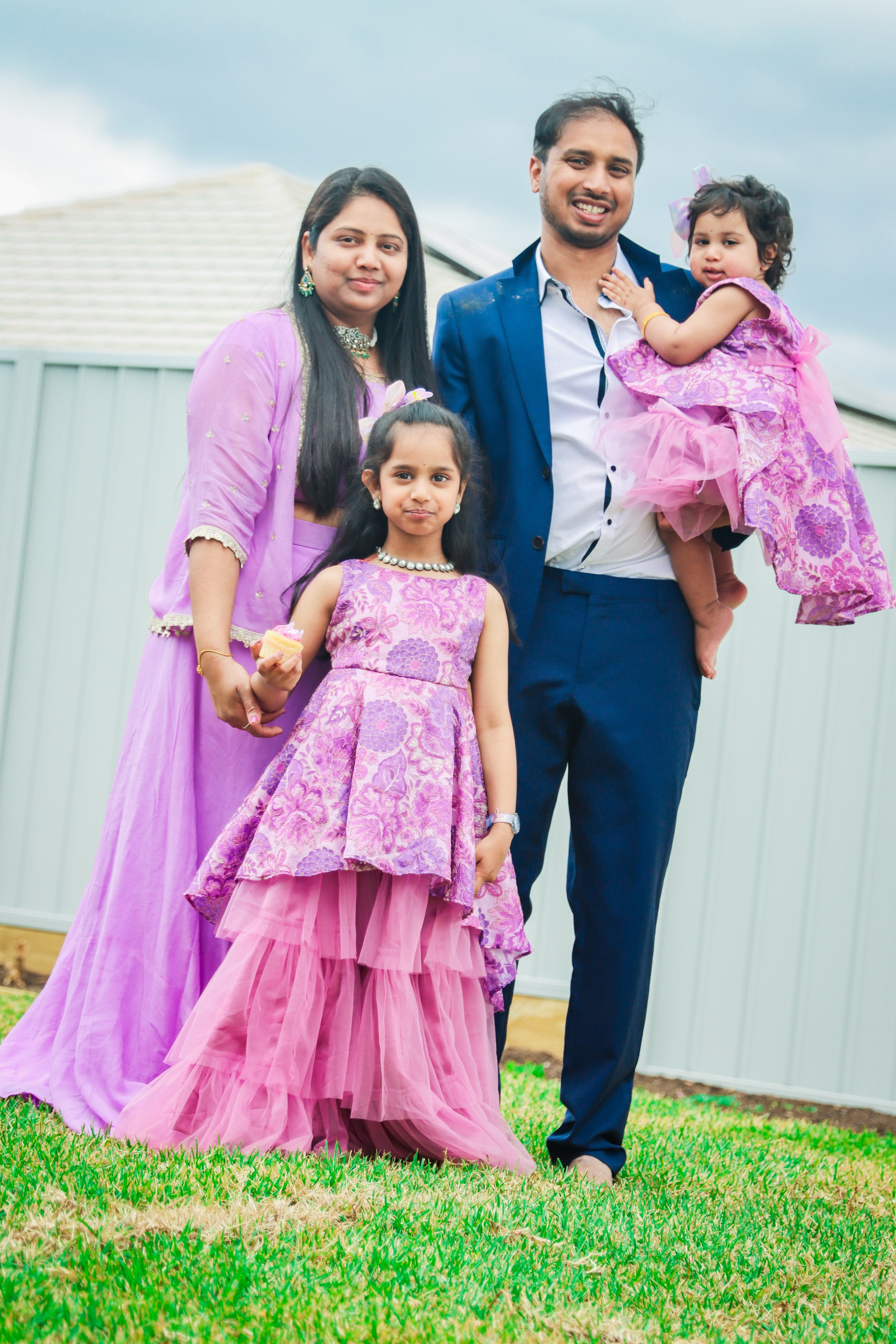 1st Birthday. MHCreative is family-oriented photographer based in SYDNEY