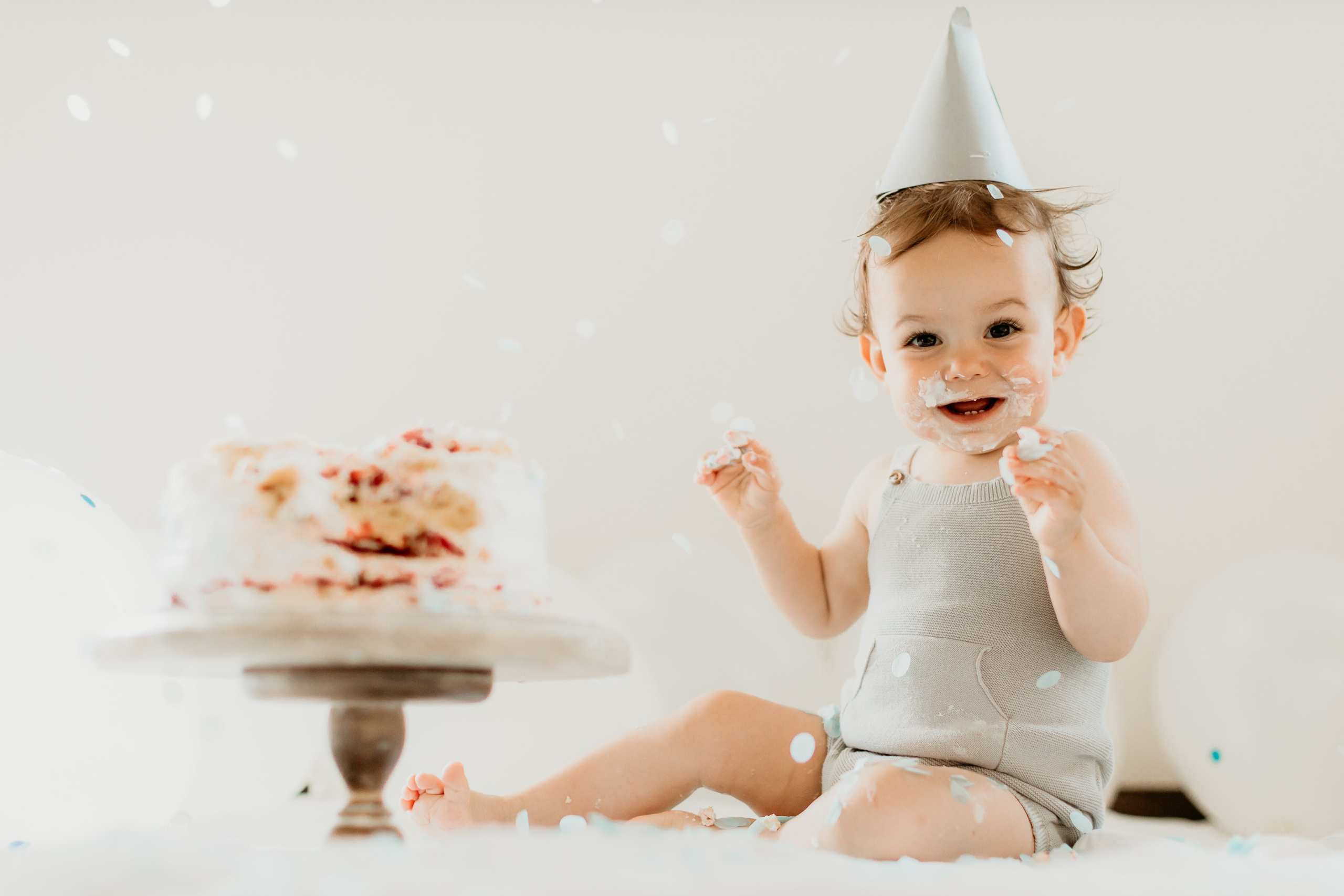 Cake Smash Session. Family and children photographer in Belgrade Milja Ciric