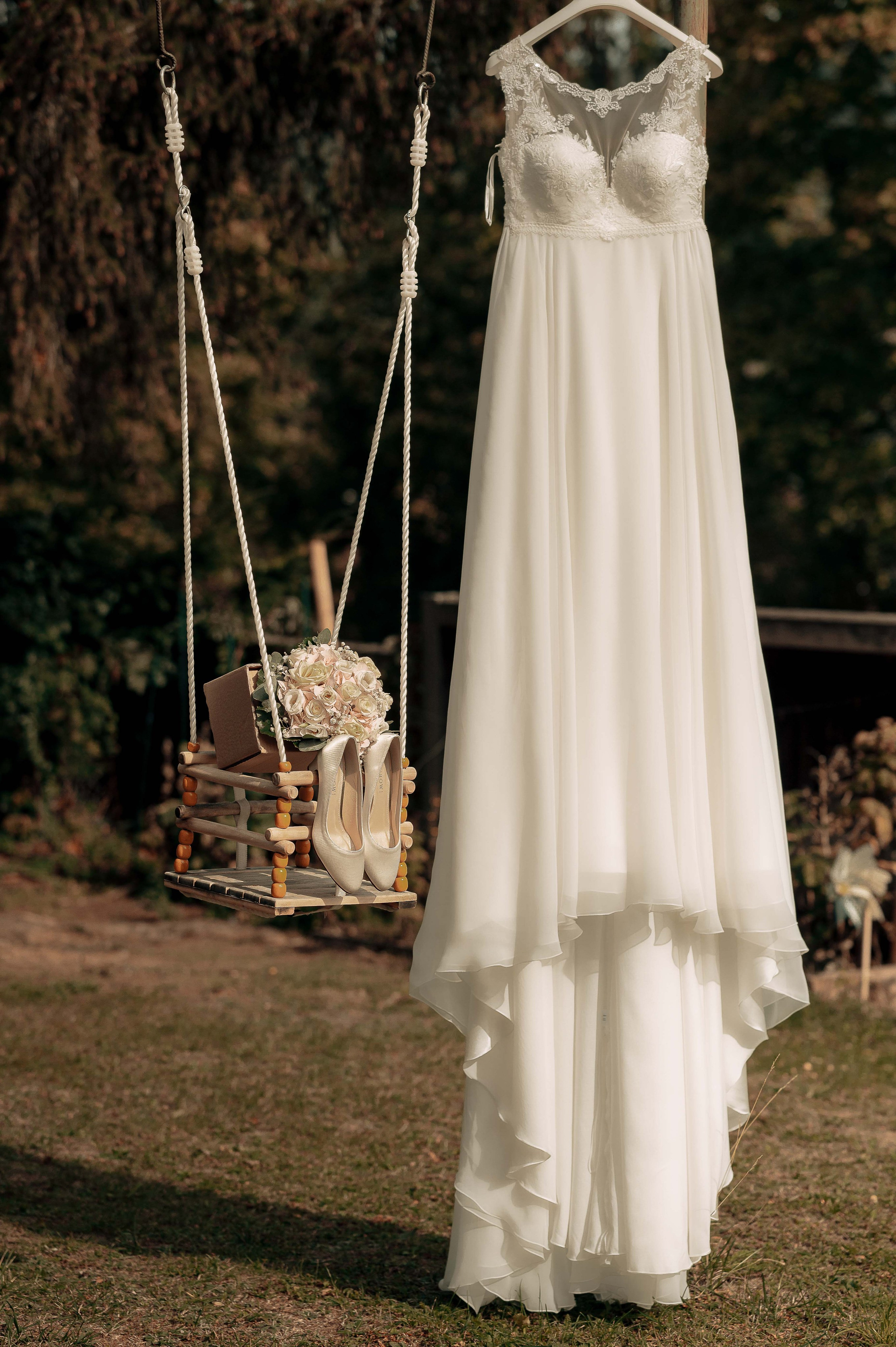 Freie Trauung in Würzburg – Marius & Carmen. Authentische, emotionale, zeitlose Hochzeitsfotografie aus Albstadt