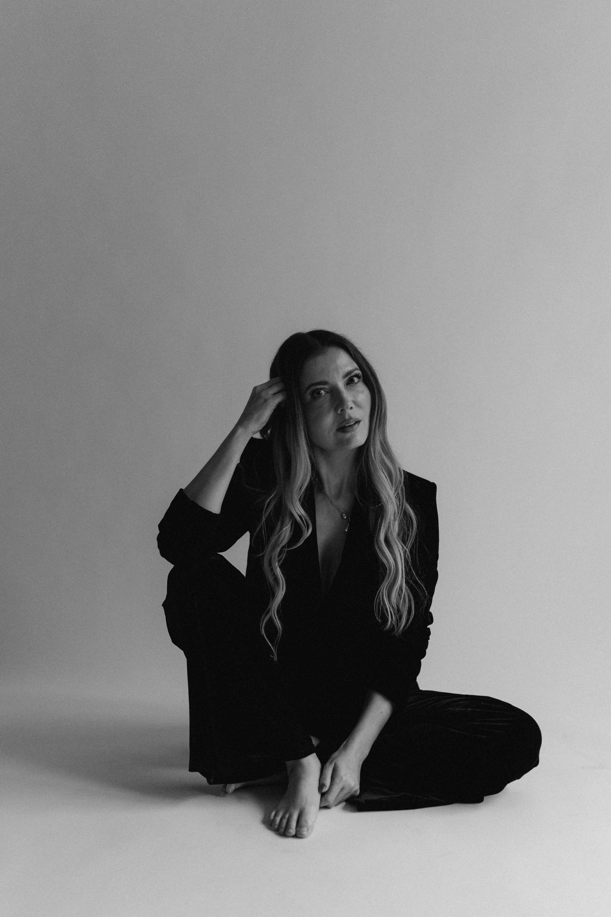 Individuals. Victoria Olonen – Cinematic Portrait Artist | Helsinki & Europe