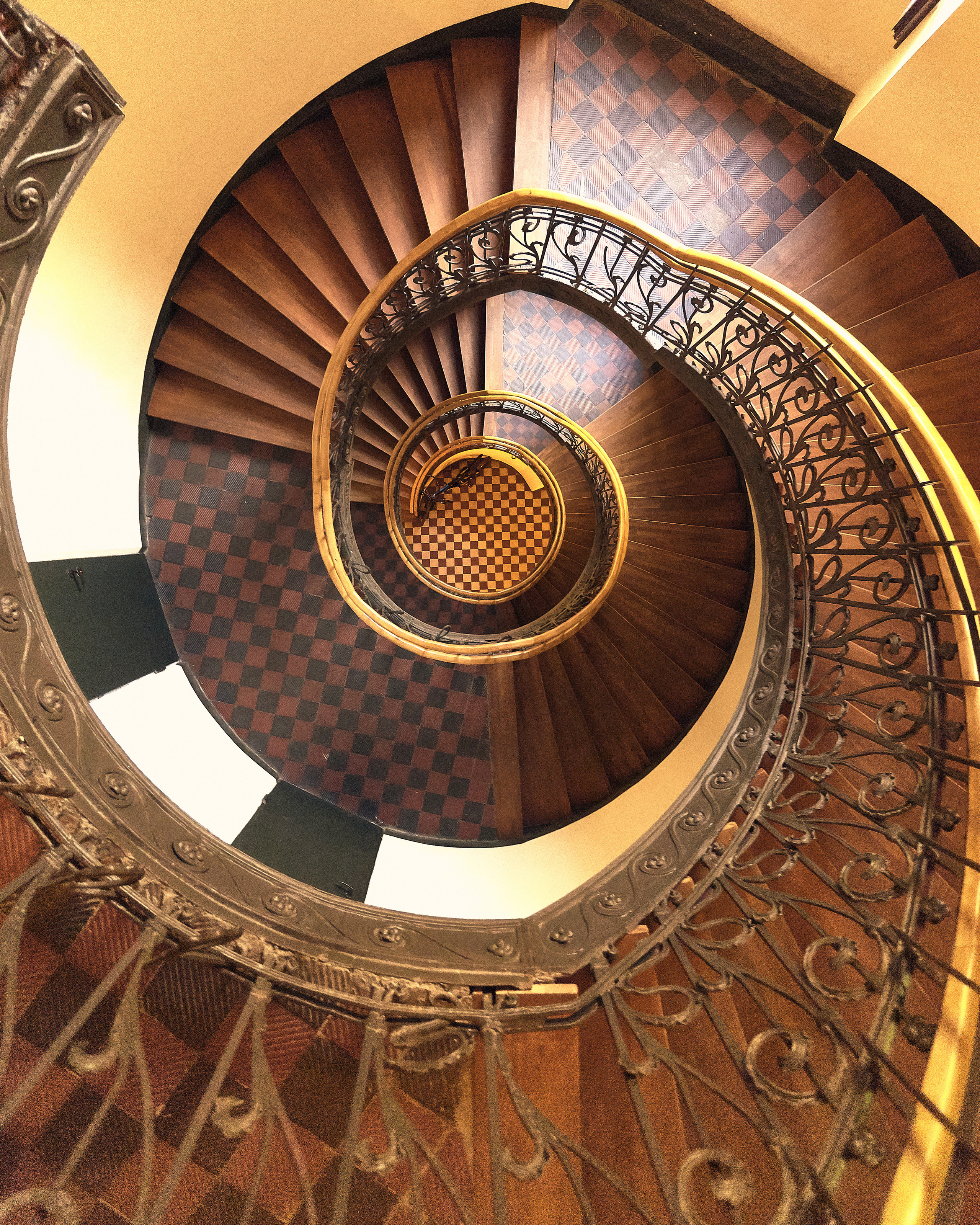 Interior photographer in Riga. Photographer in Doha, Qatar