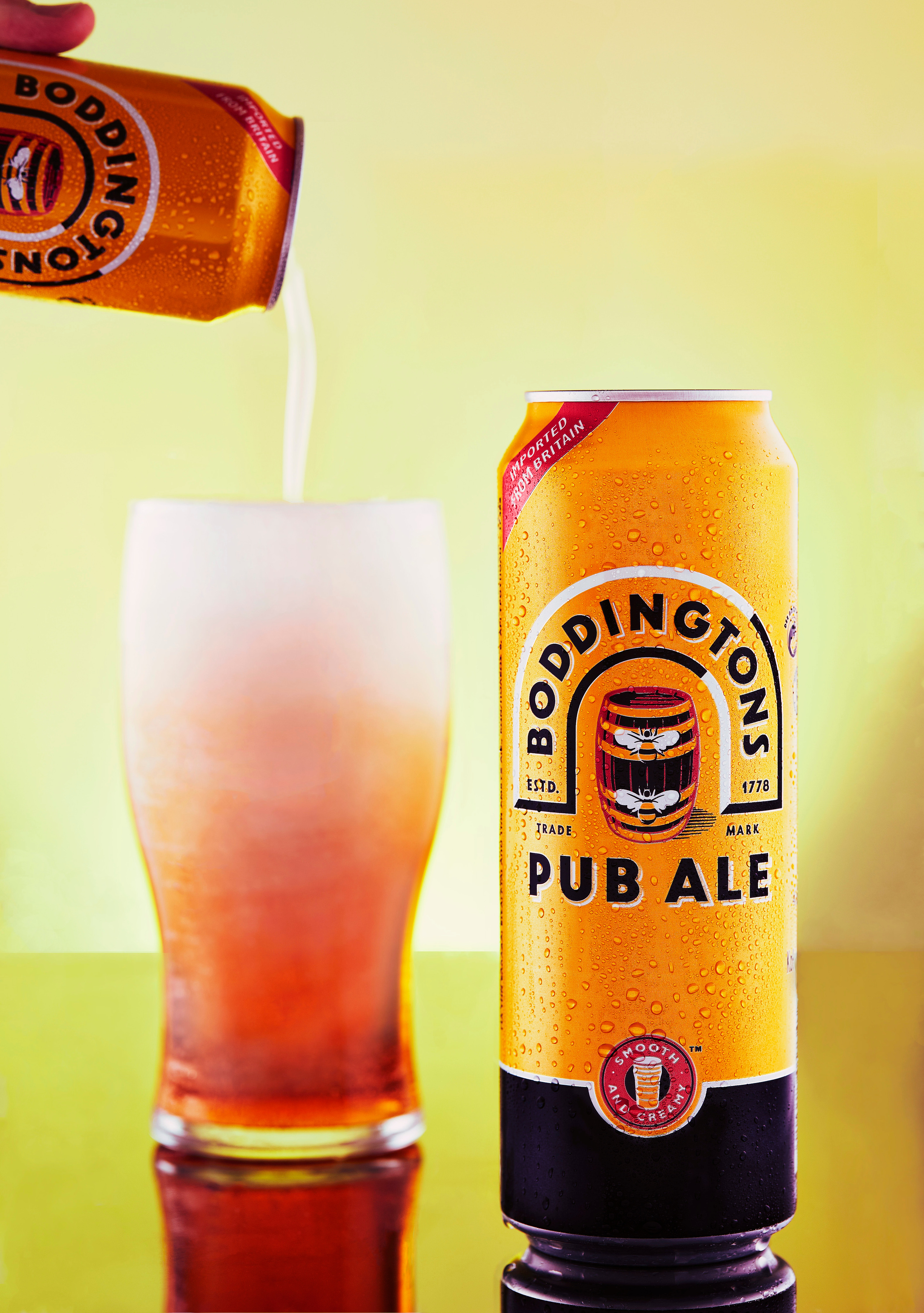 Product photographer in Riga. Photographer in Doha, Qatar