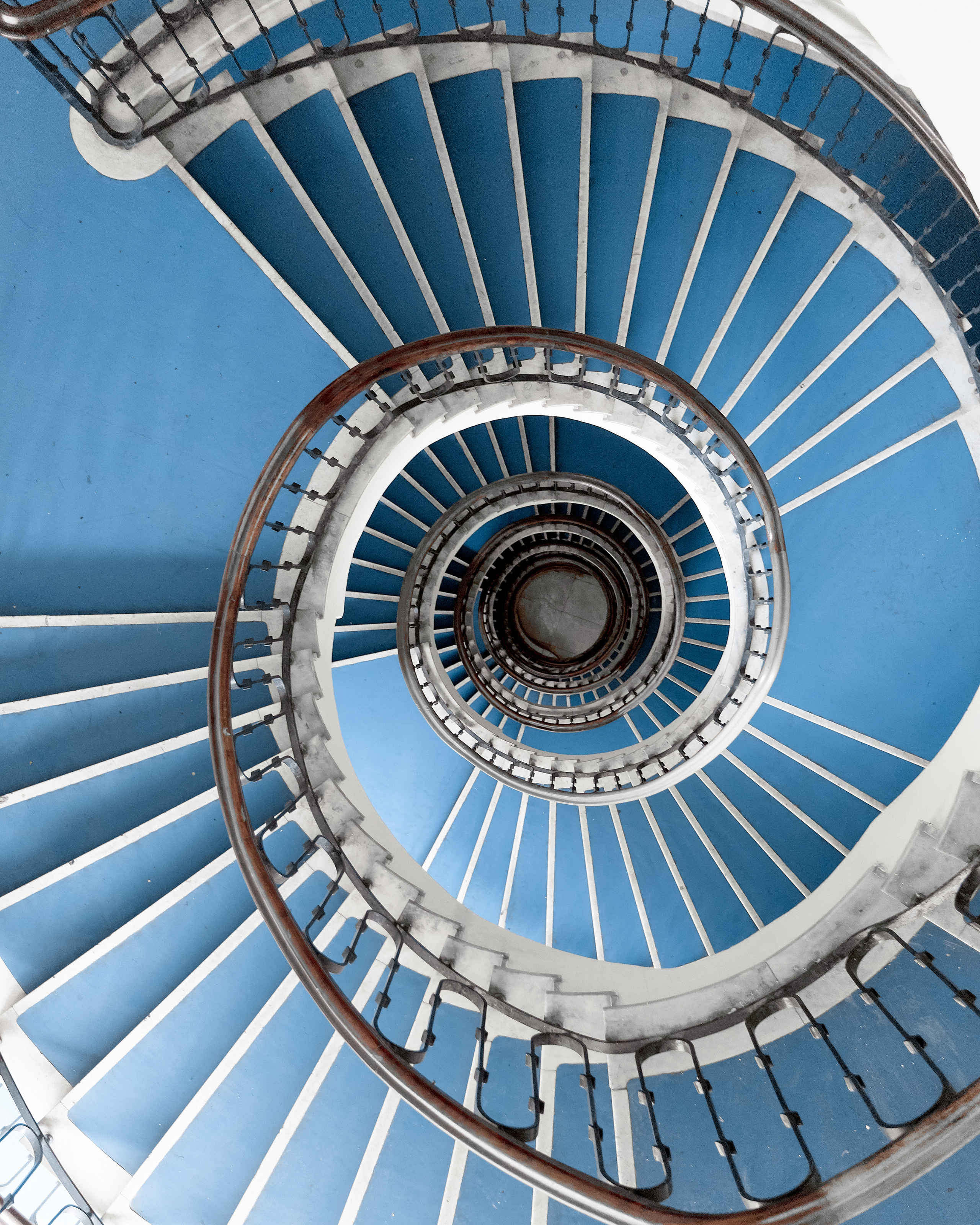 Interior photographer in Riga. Photographer in Doha, Qatar