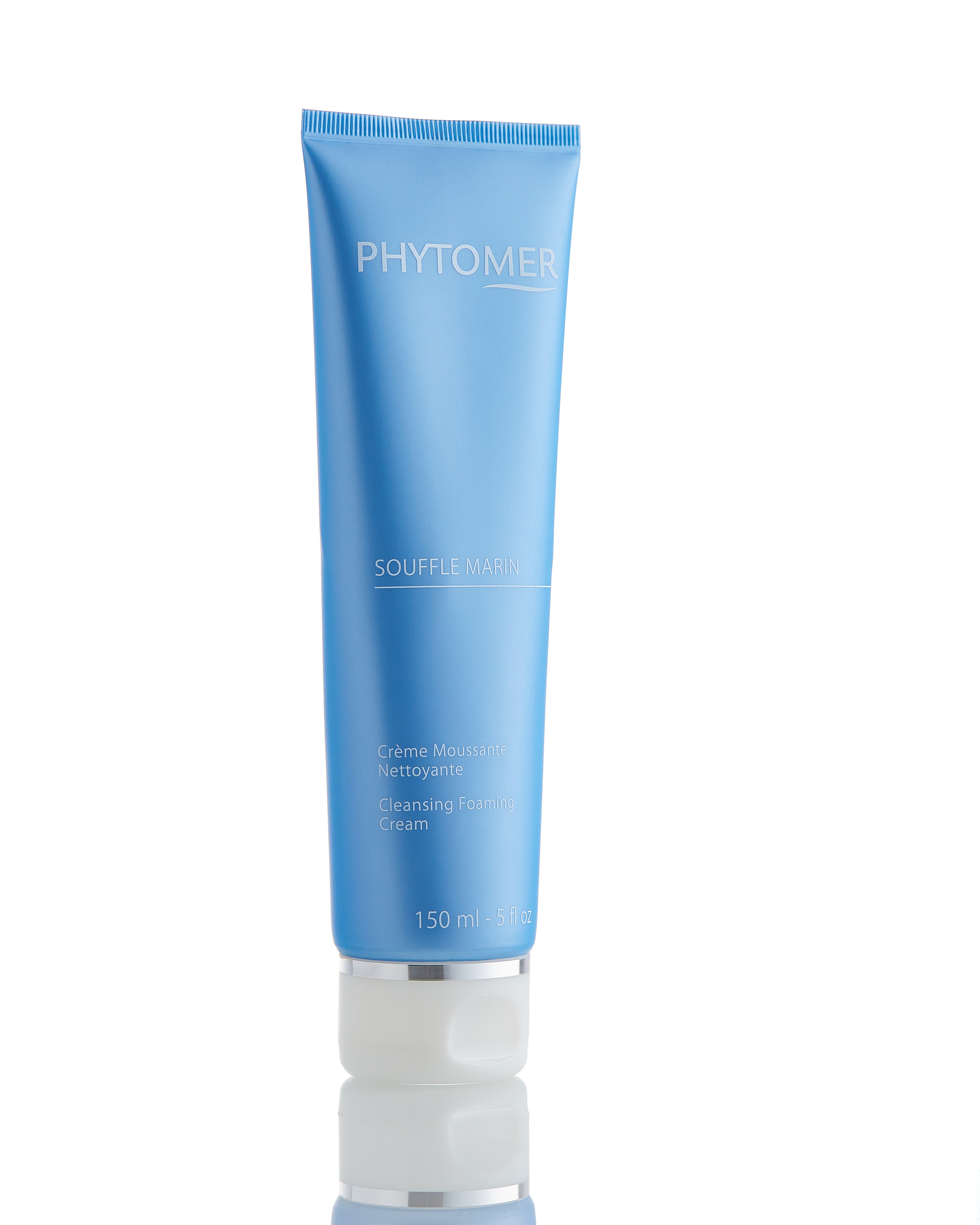 Product photographer in Riga. Photographer in Doha, Qatar