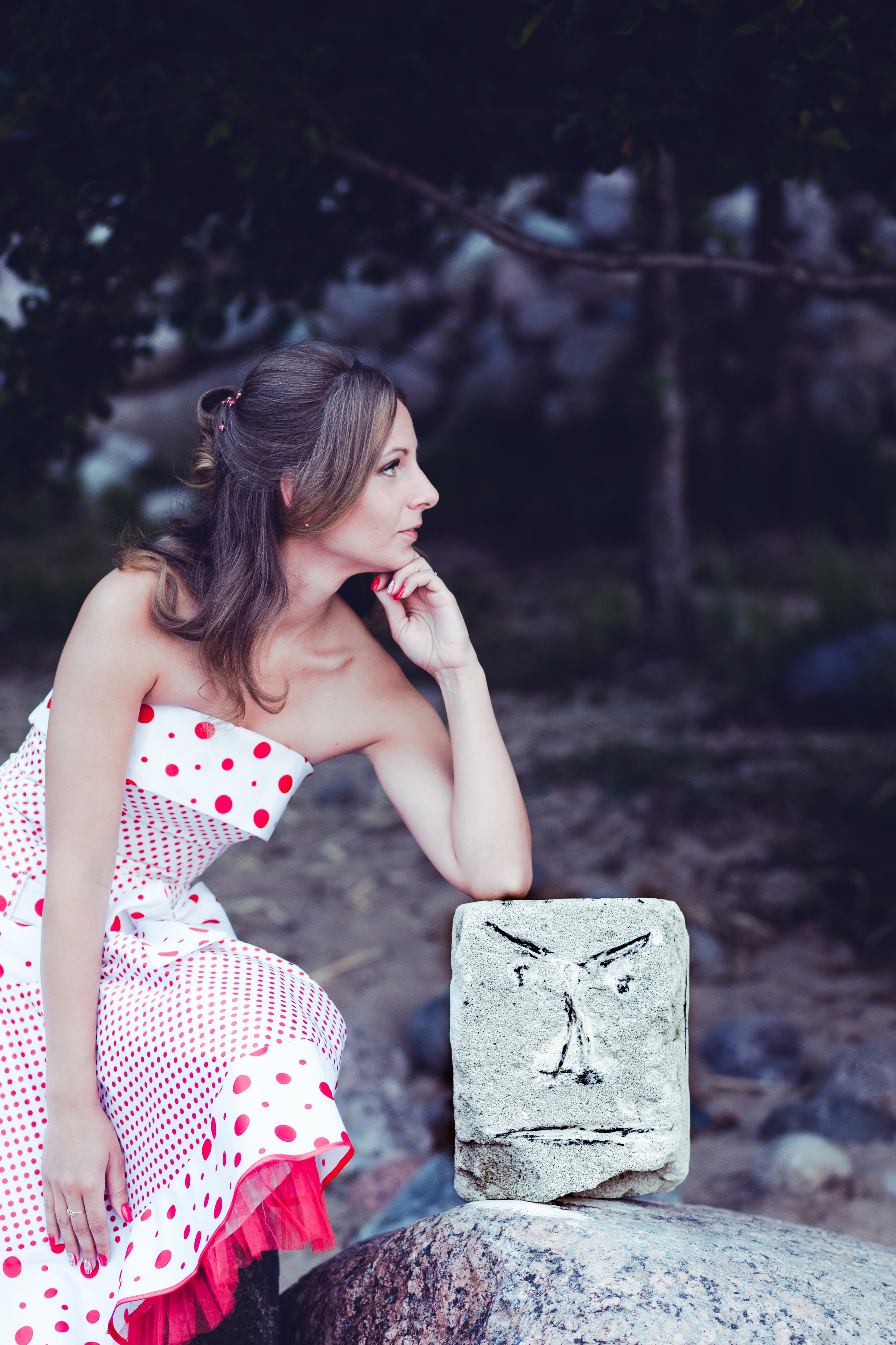 Portrait photographer in Riga. Photographer in Doha, Qatar