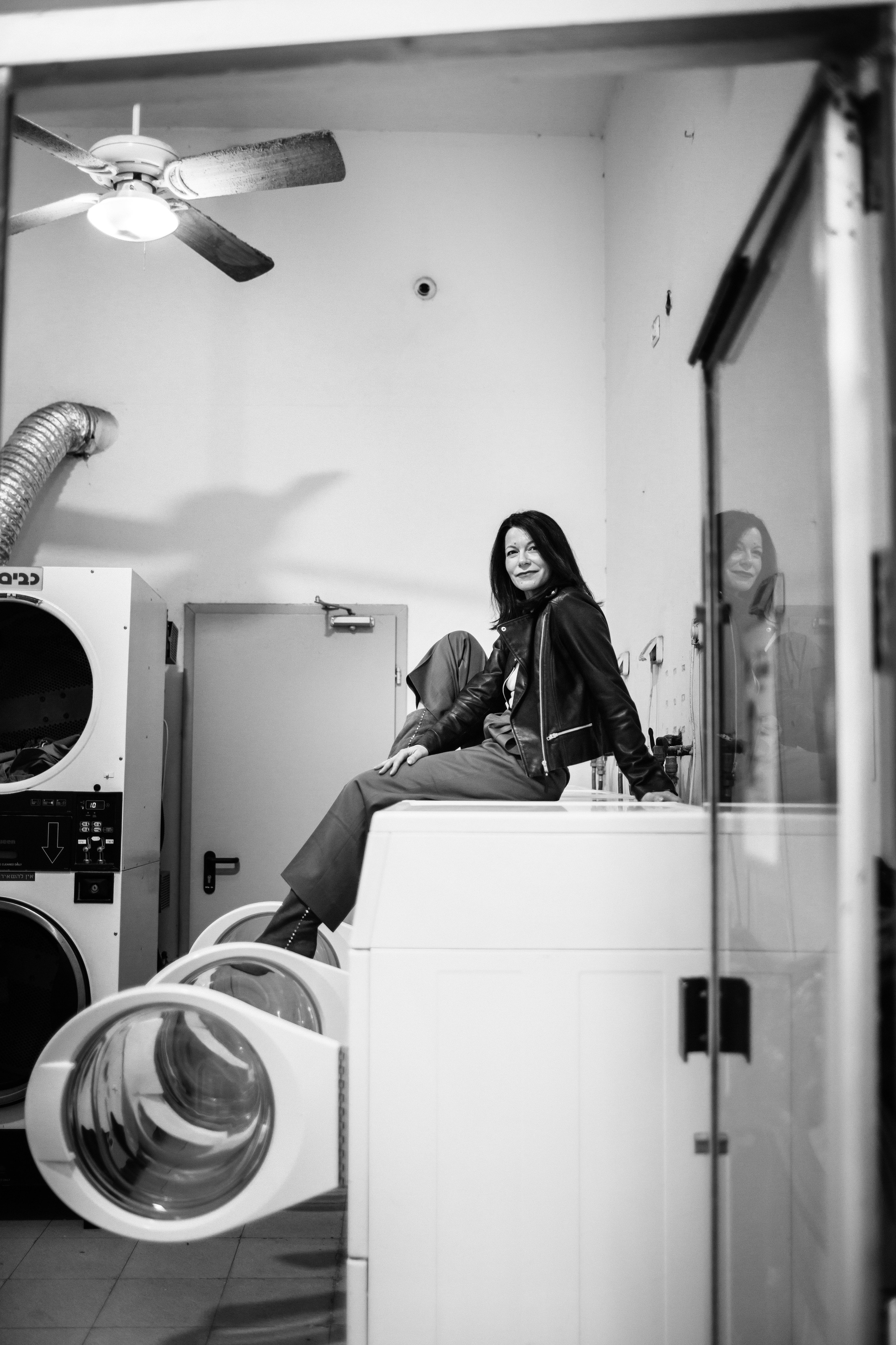 Valentines Day in Downtown Haifa. Family photographer in Israel