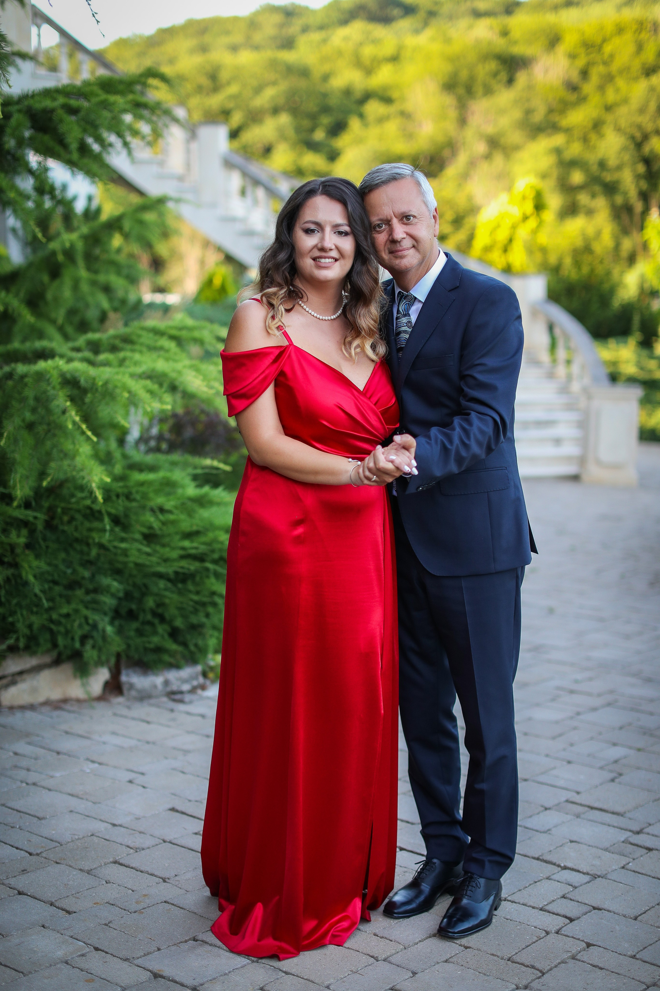 Nunta Anastasiei și a lui Ionuț de la SunGarden Cluj-Napoca a fost o “nunta de vis”. Rares Bucur is a professional wedding photographer based in Cluj-Napoca, Romania, specializing in wedding photography