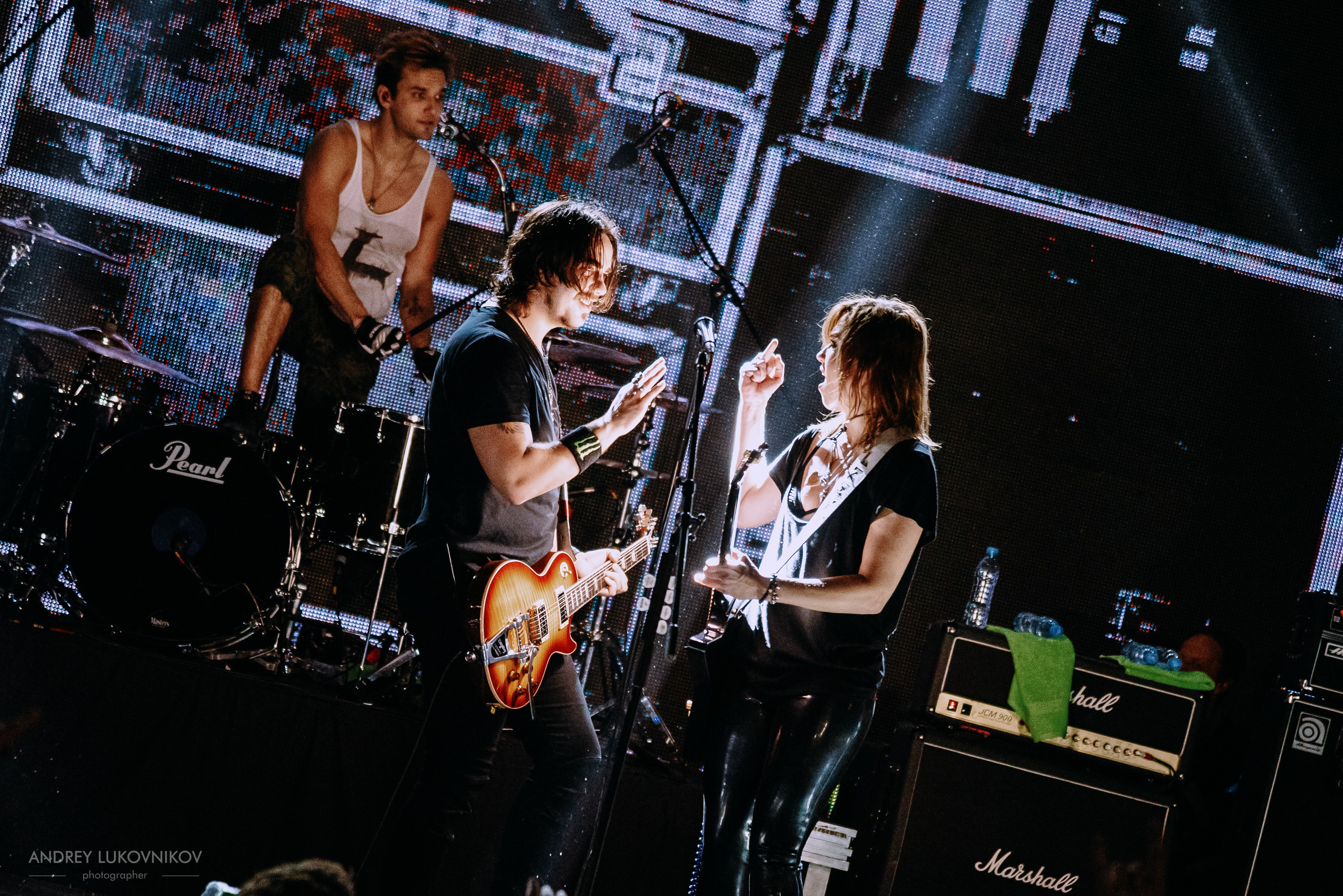 Halestorm. Into the Wild Life Tour 2016